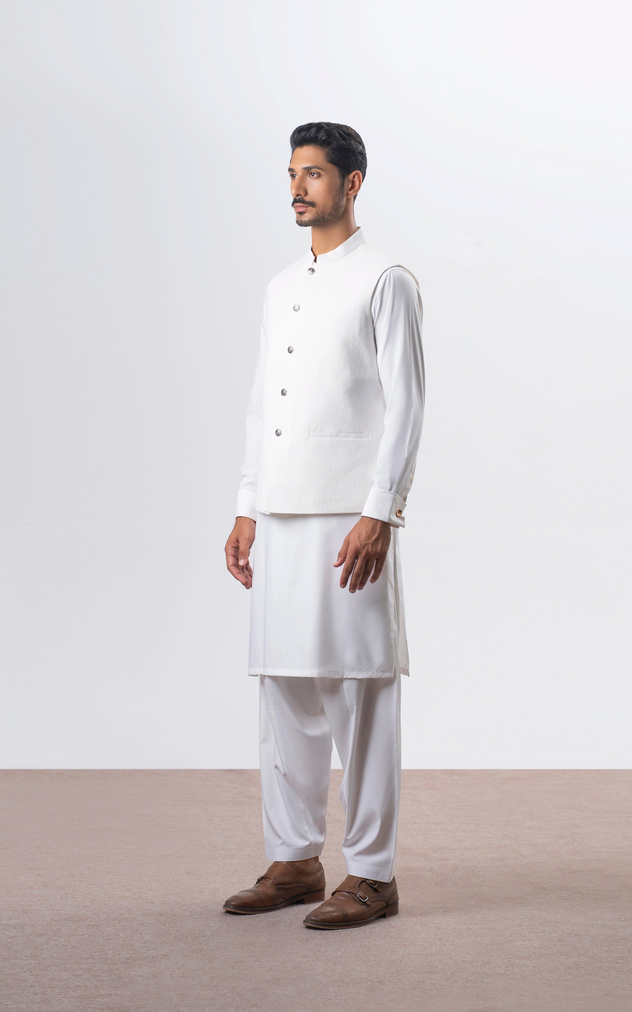 SELF TEXTURED WAISTCOAT | EXECUTIVE COLLECTION WHITE