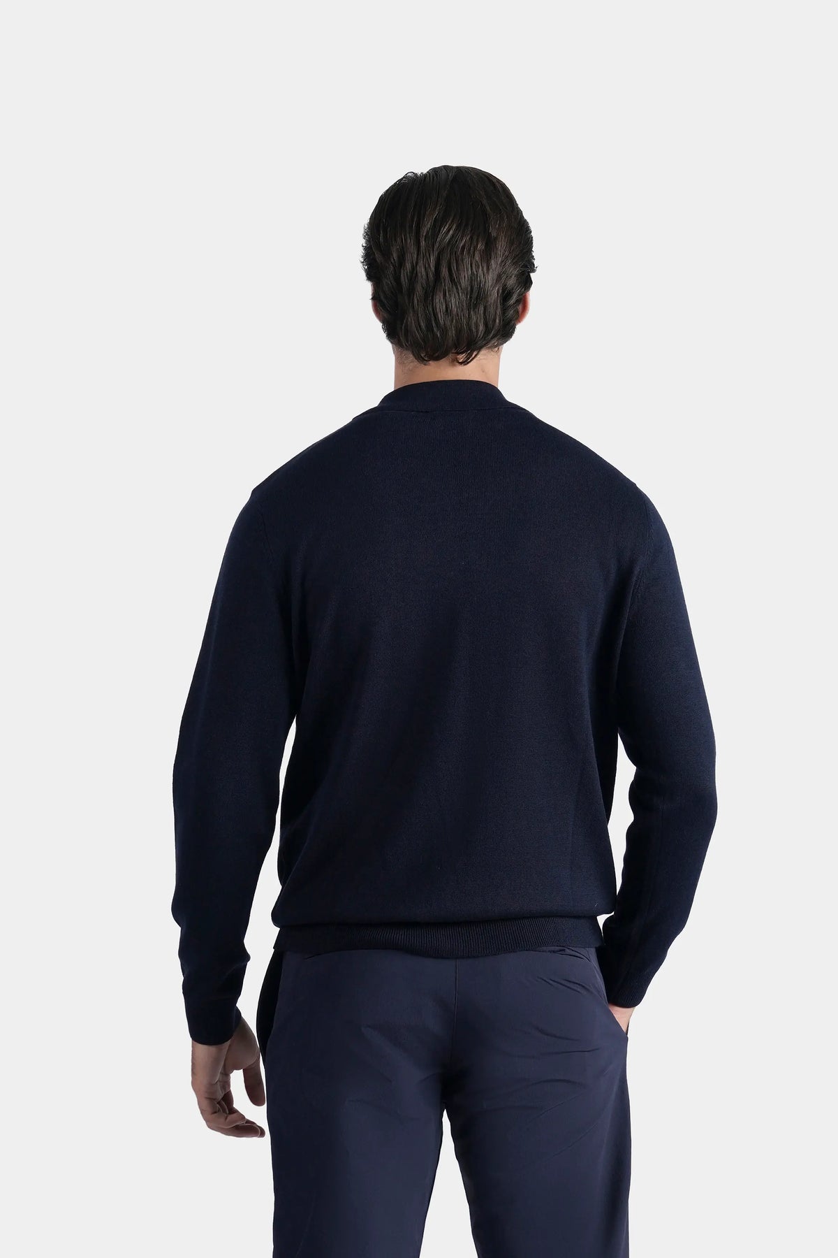Navy long-sleeve knitted sweater with solid back