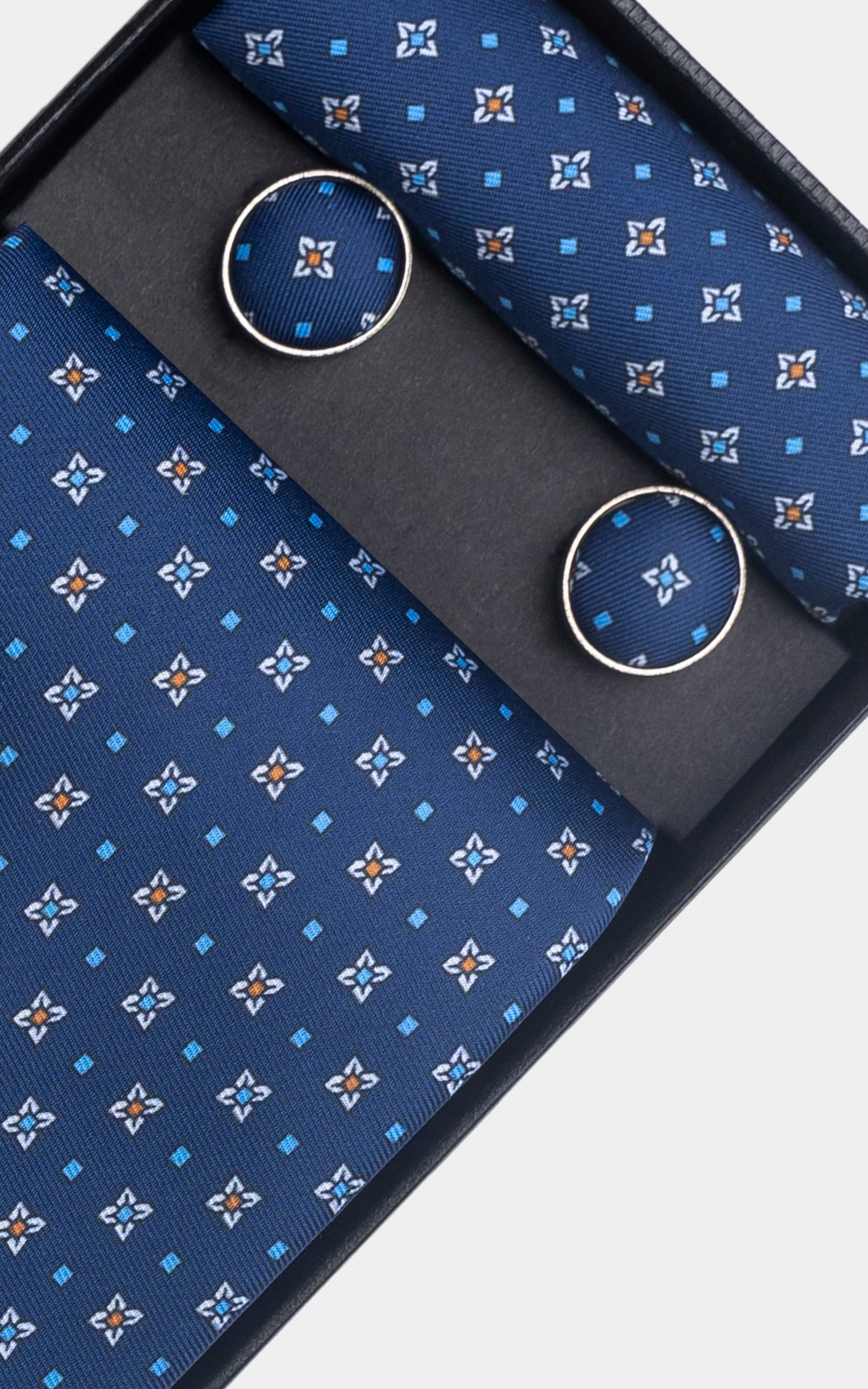 BOX TIE SET