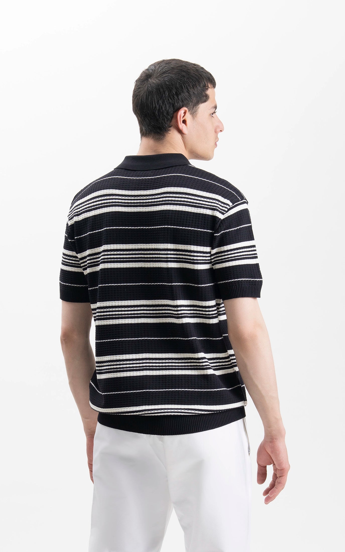 SWEATER KNIT HORIZONTAL STRIPED POLO SHIRT BLACK