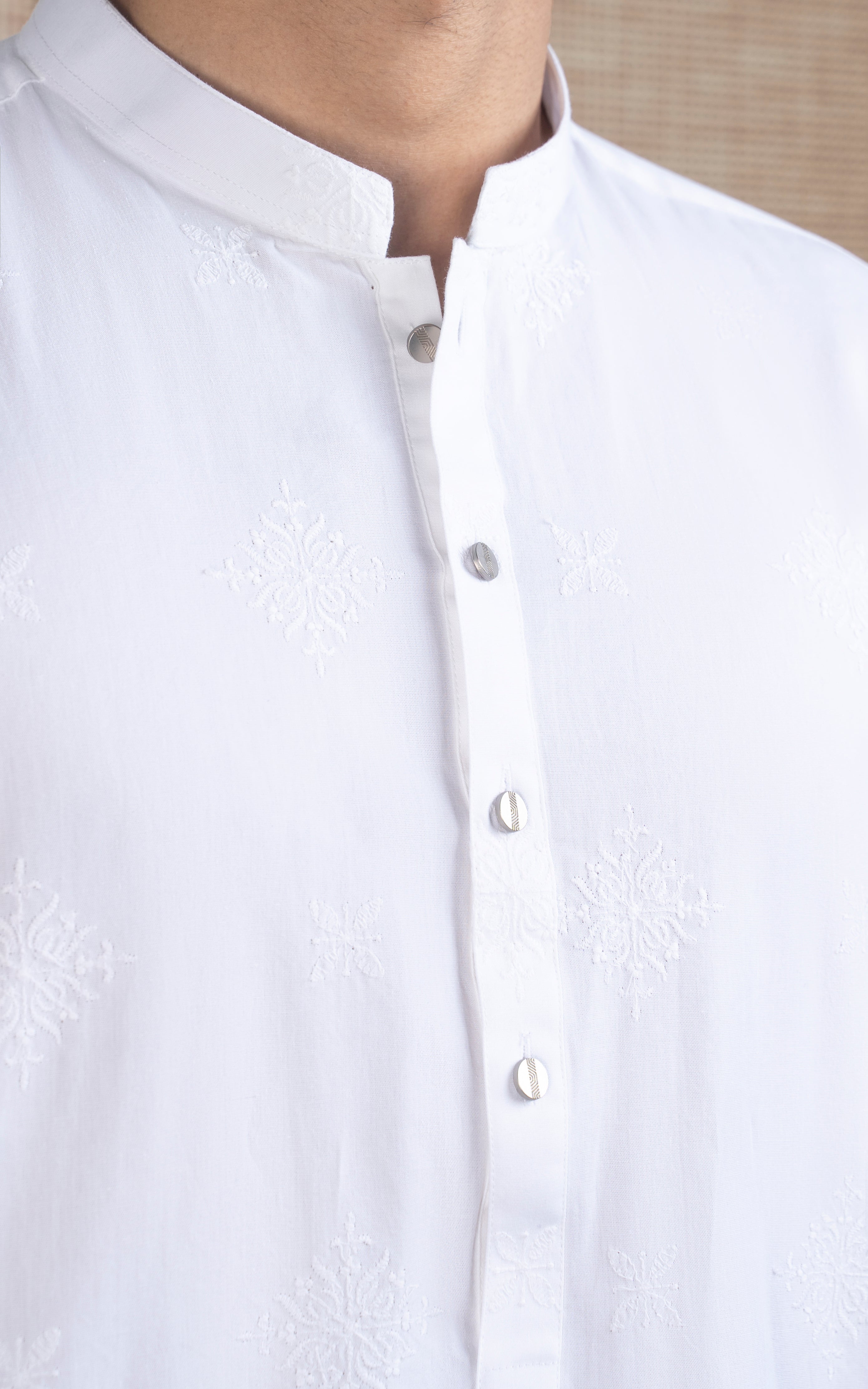 SPRAY EMBROIDERED KURTA- SIGNATURE COLLECTION WHITE