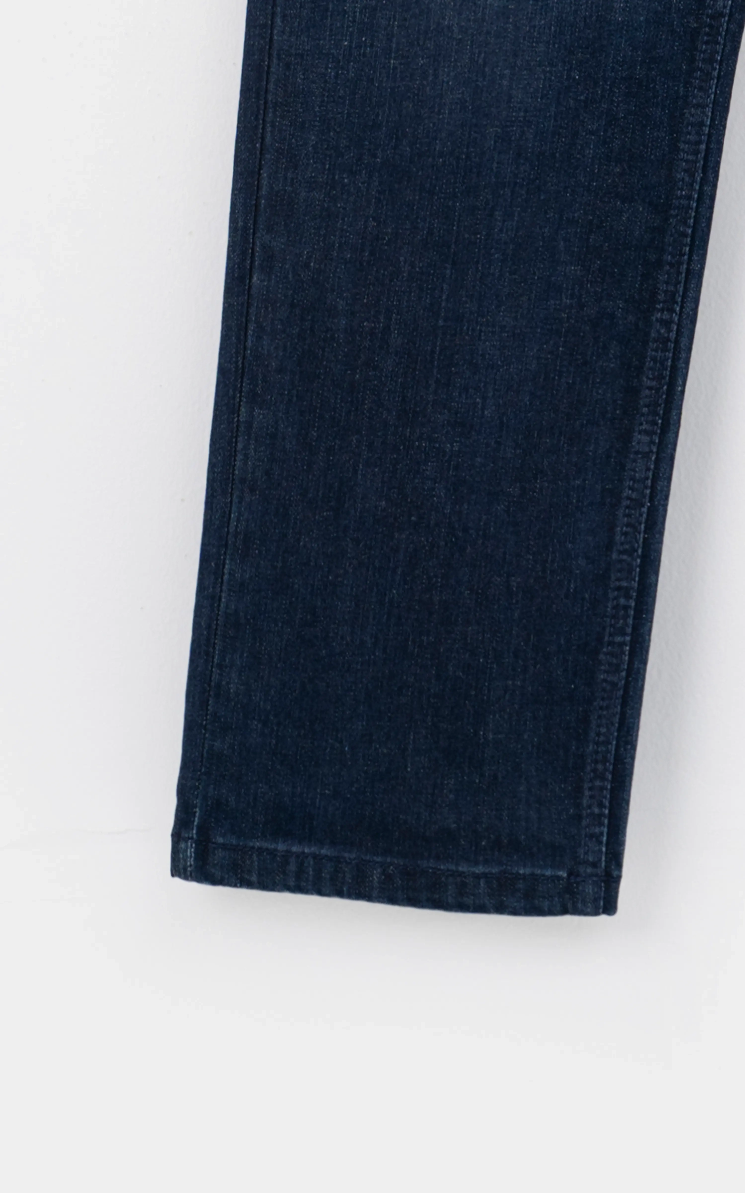 STRAIGHT FIT JEAN DARK BLUE