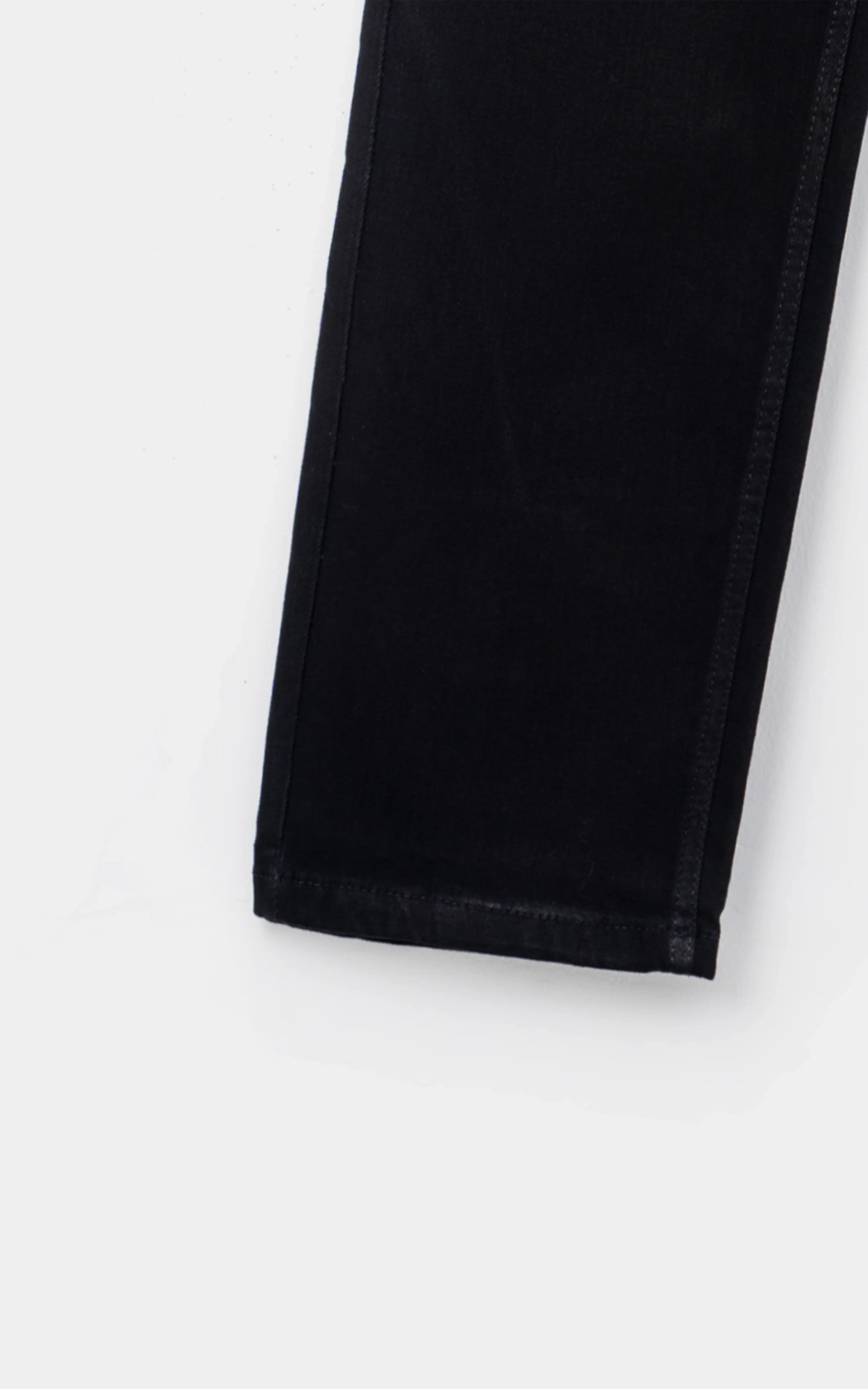 REGULAR STRAIGHT FIT JEAN BLACK