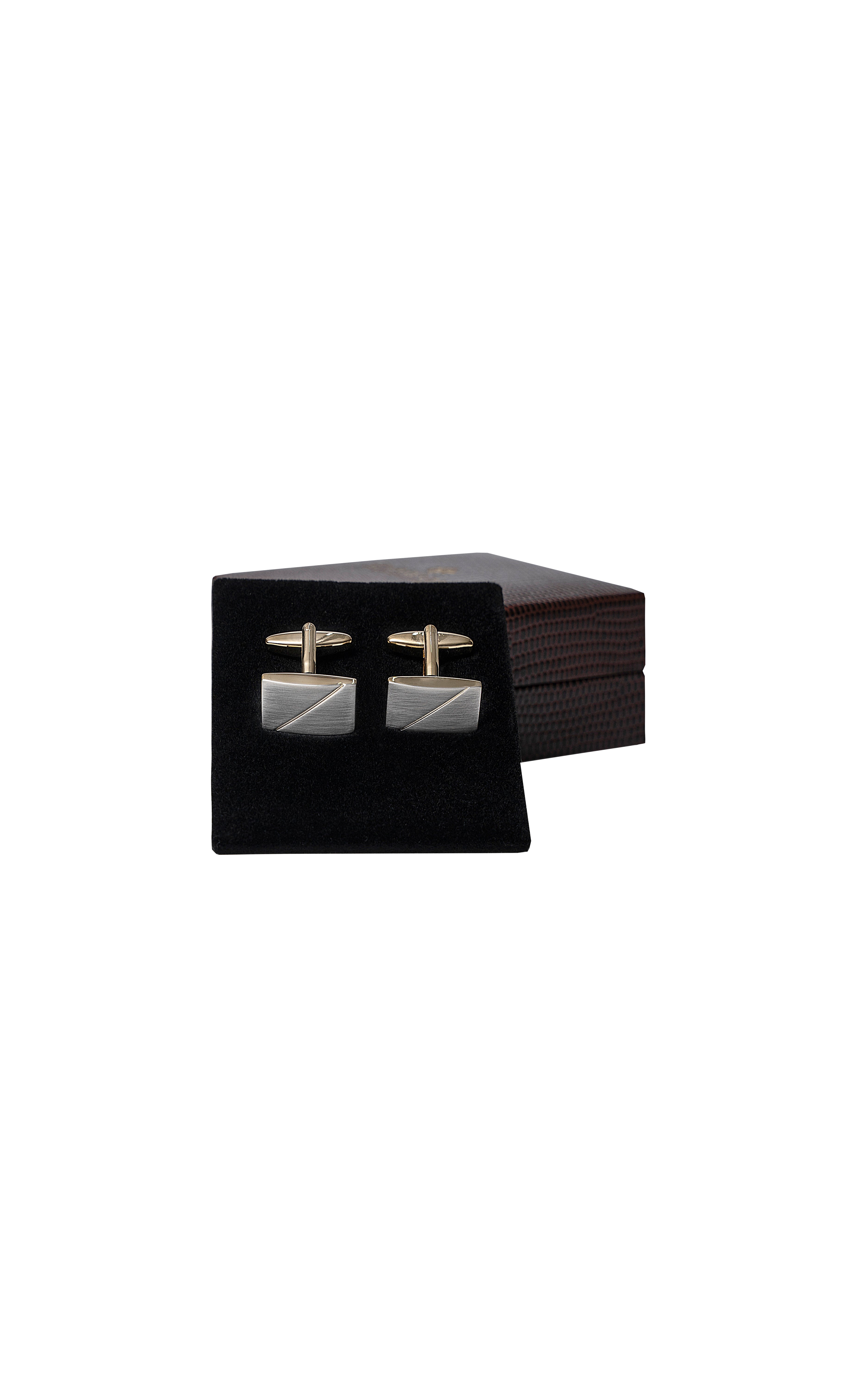 CUFFLINKS