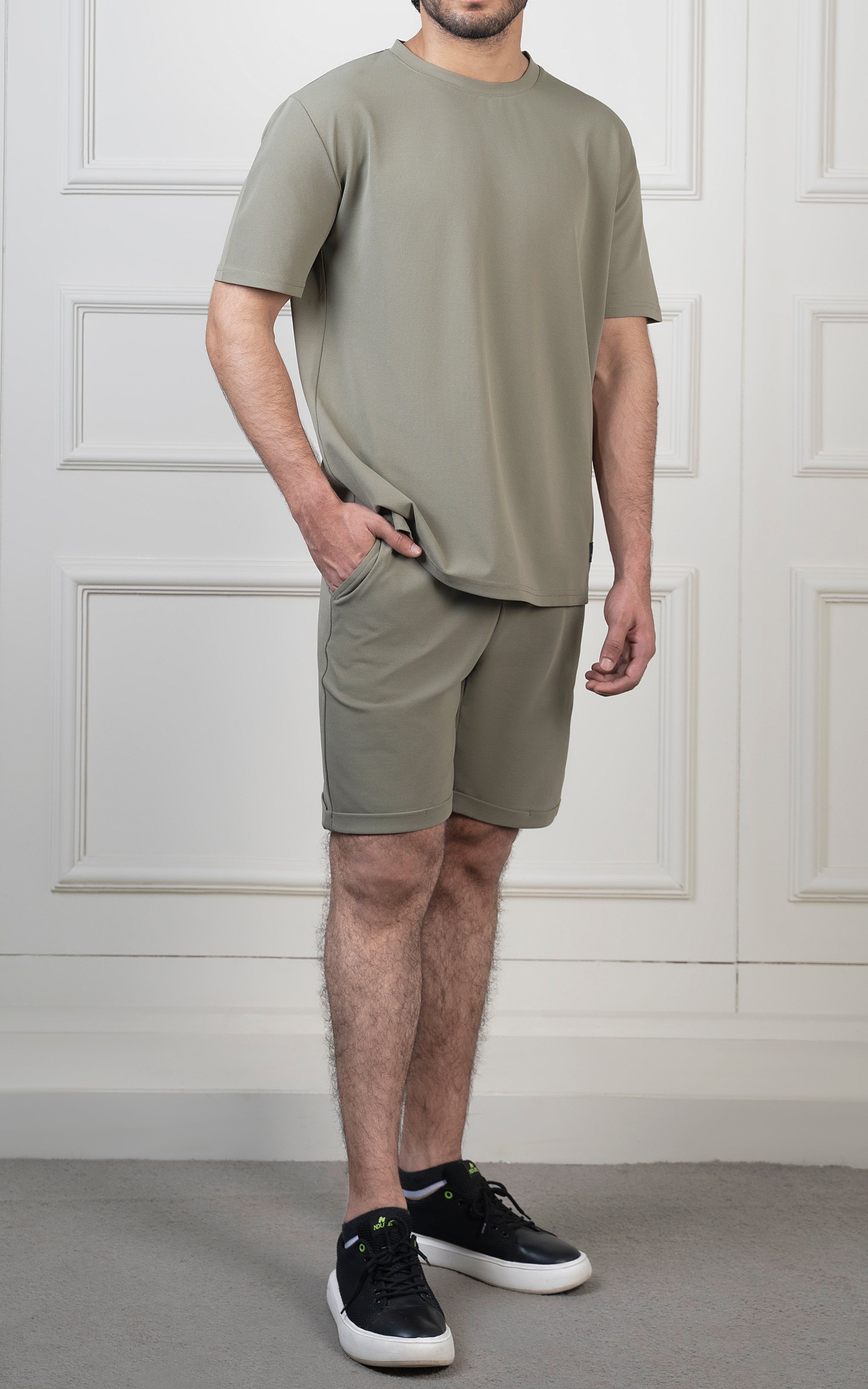 Oversize Textured Round Neck T-Shirt olive