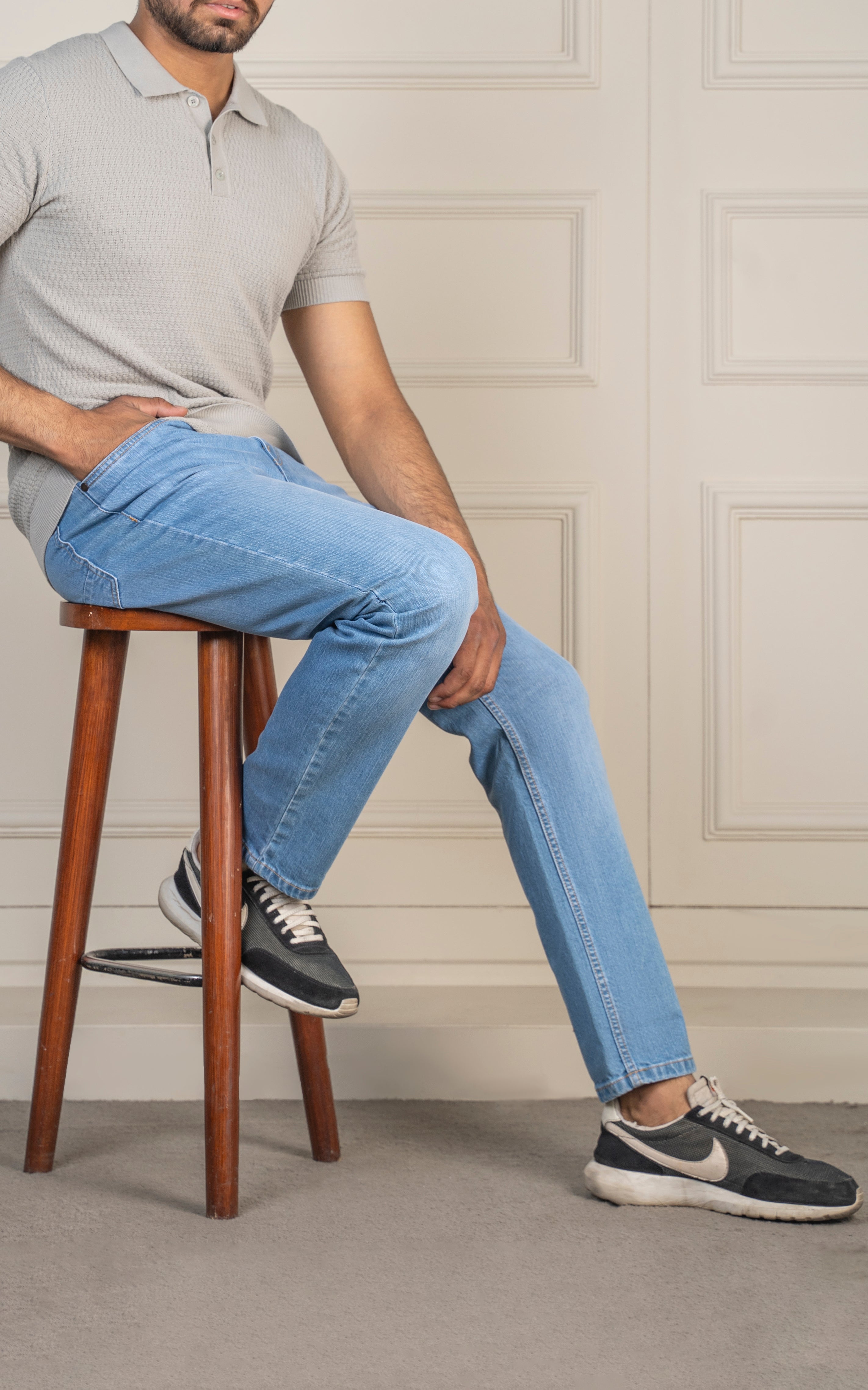 REGULAR STRAIGHT FIT JEAN LIGHT BLUE