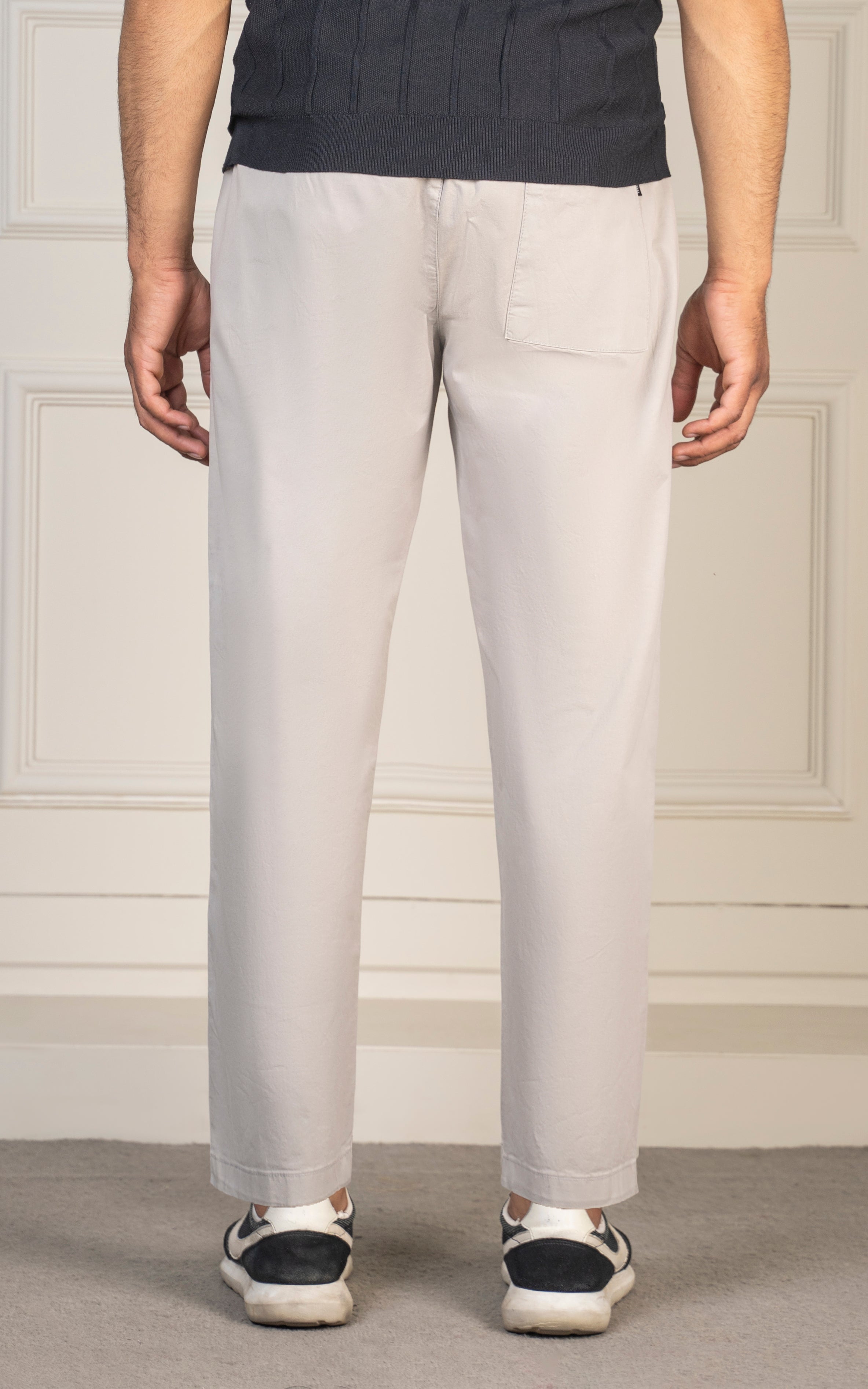 STRAIGHT FIT JOGGER TROUSER LIGHT GREY