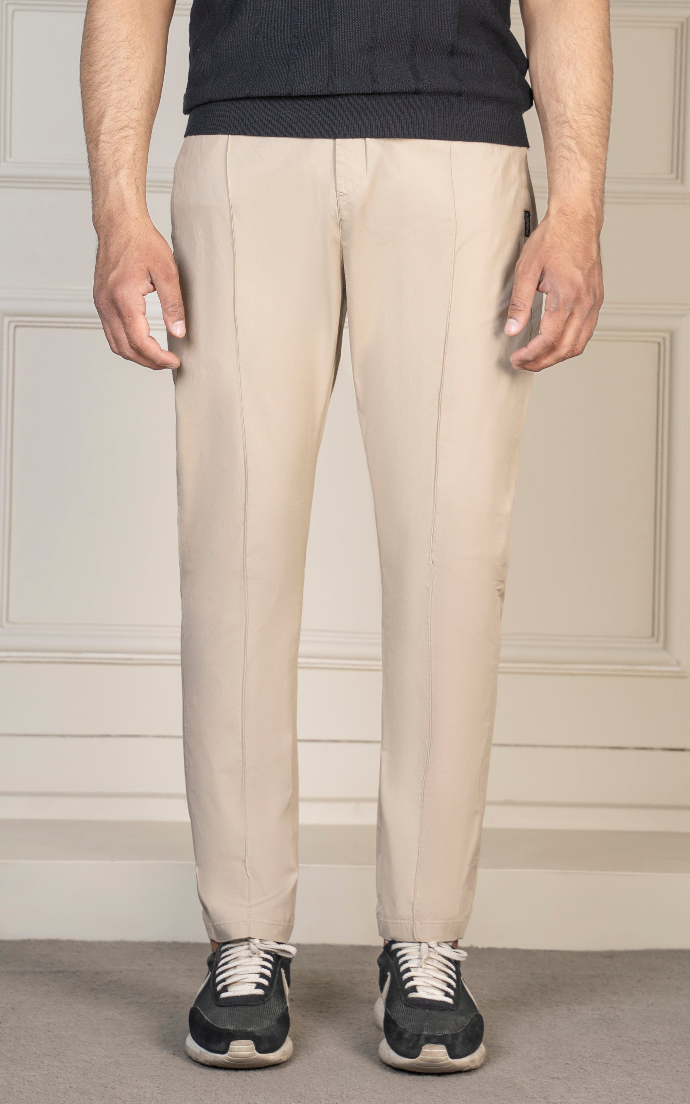 SLIM FIT JOGGER TROUSER KHAKI