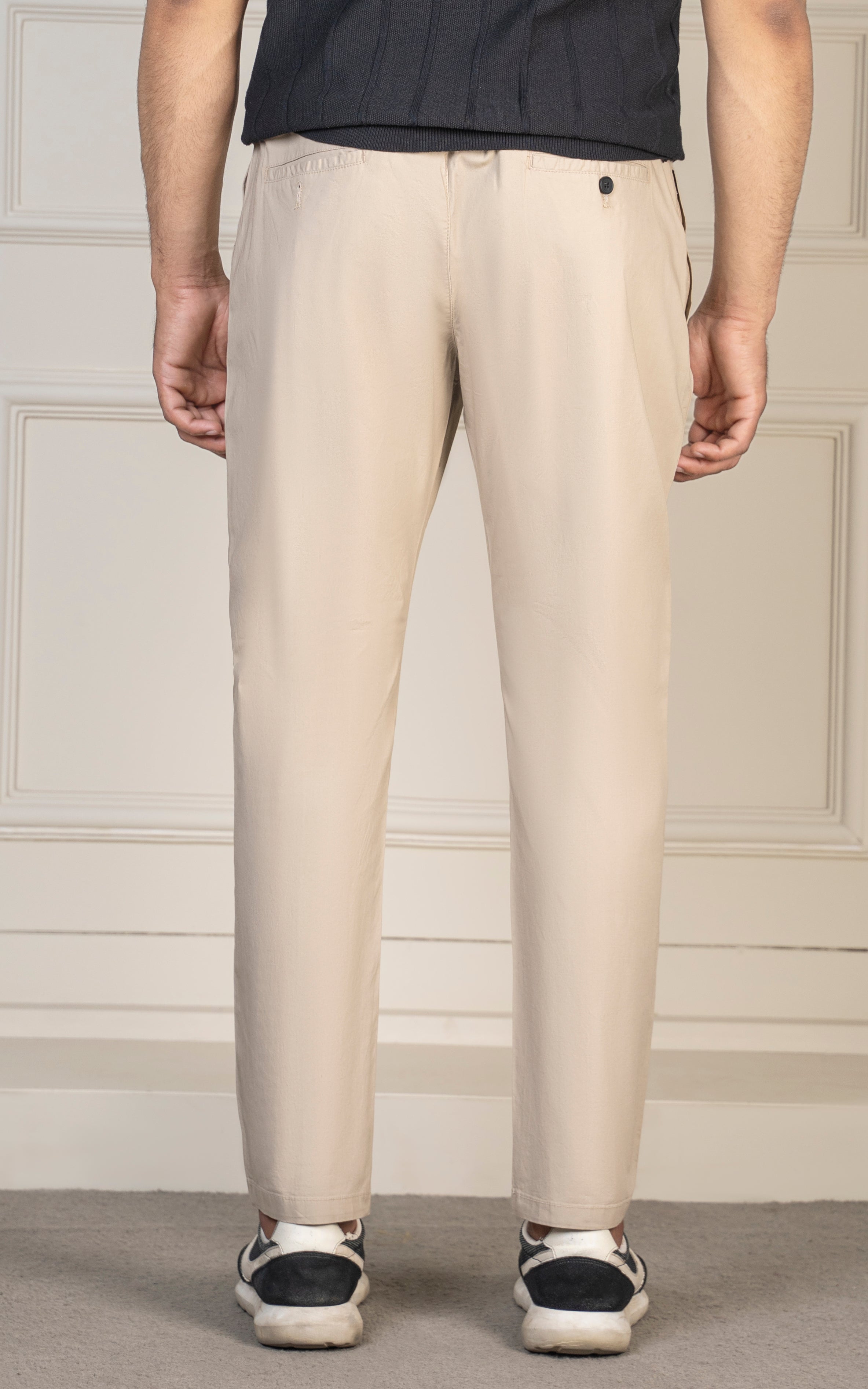 SLIM FIT JOGGER TROUSER KHAKI