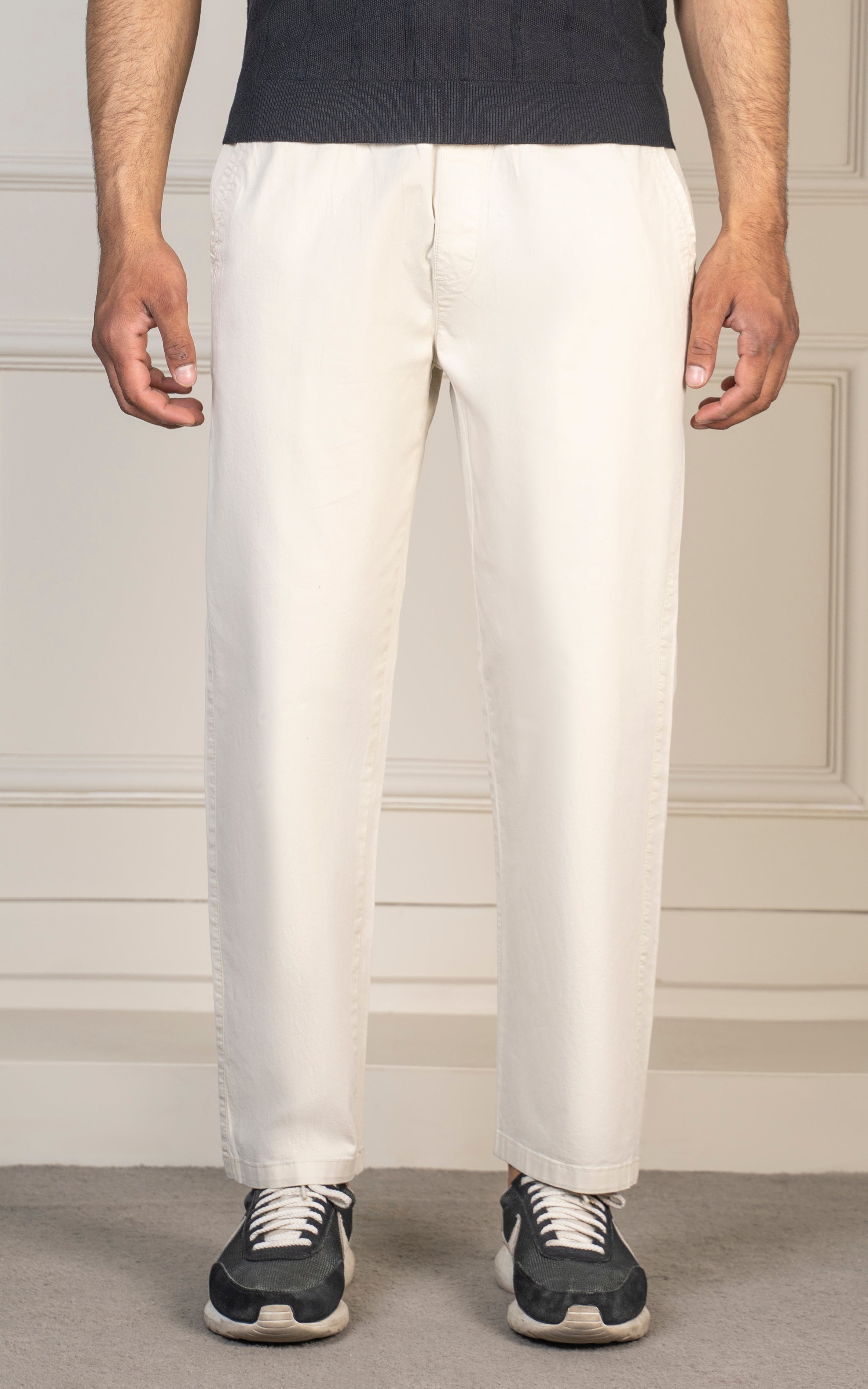 STRAIGHT FIT JOGGER TROUSER BEIGE