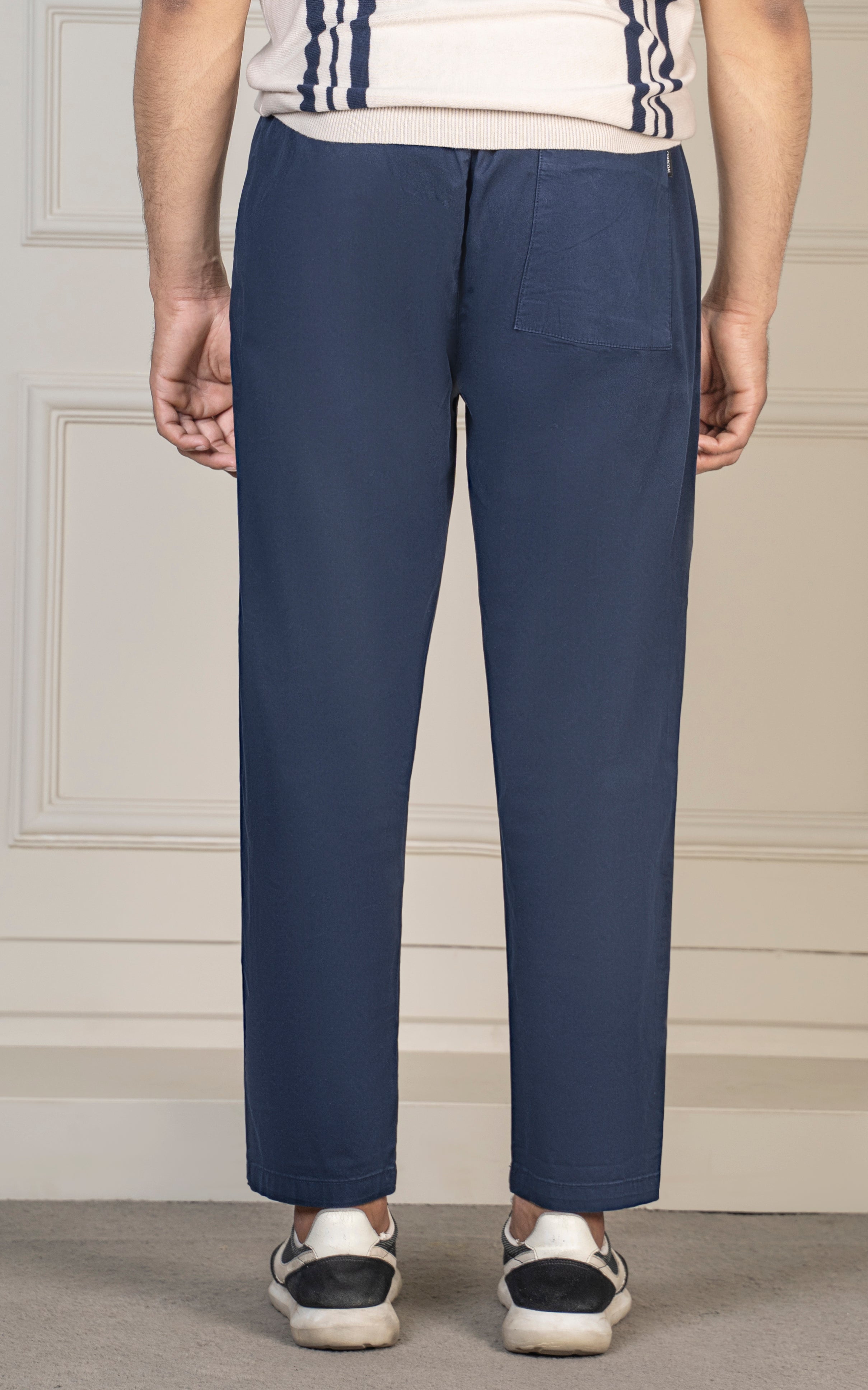 STRAIGHT FIT JOGGER TROUSER NAVY