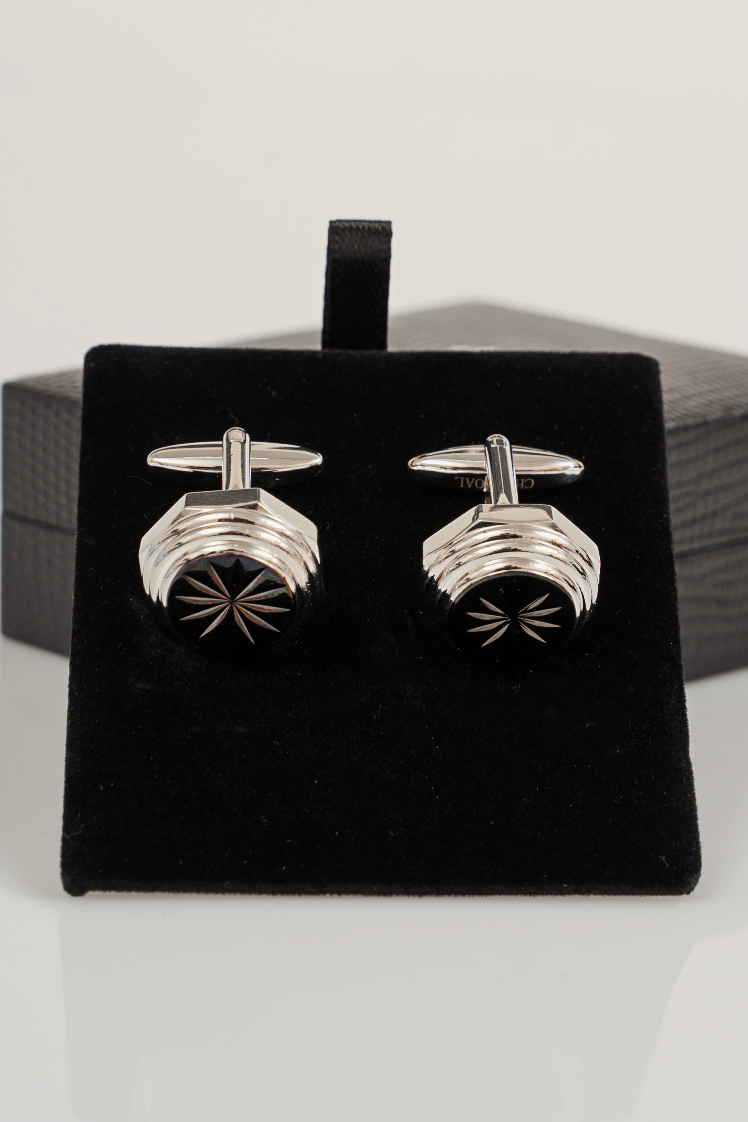 CUFFLINKS - Charcoal Clothing