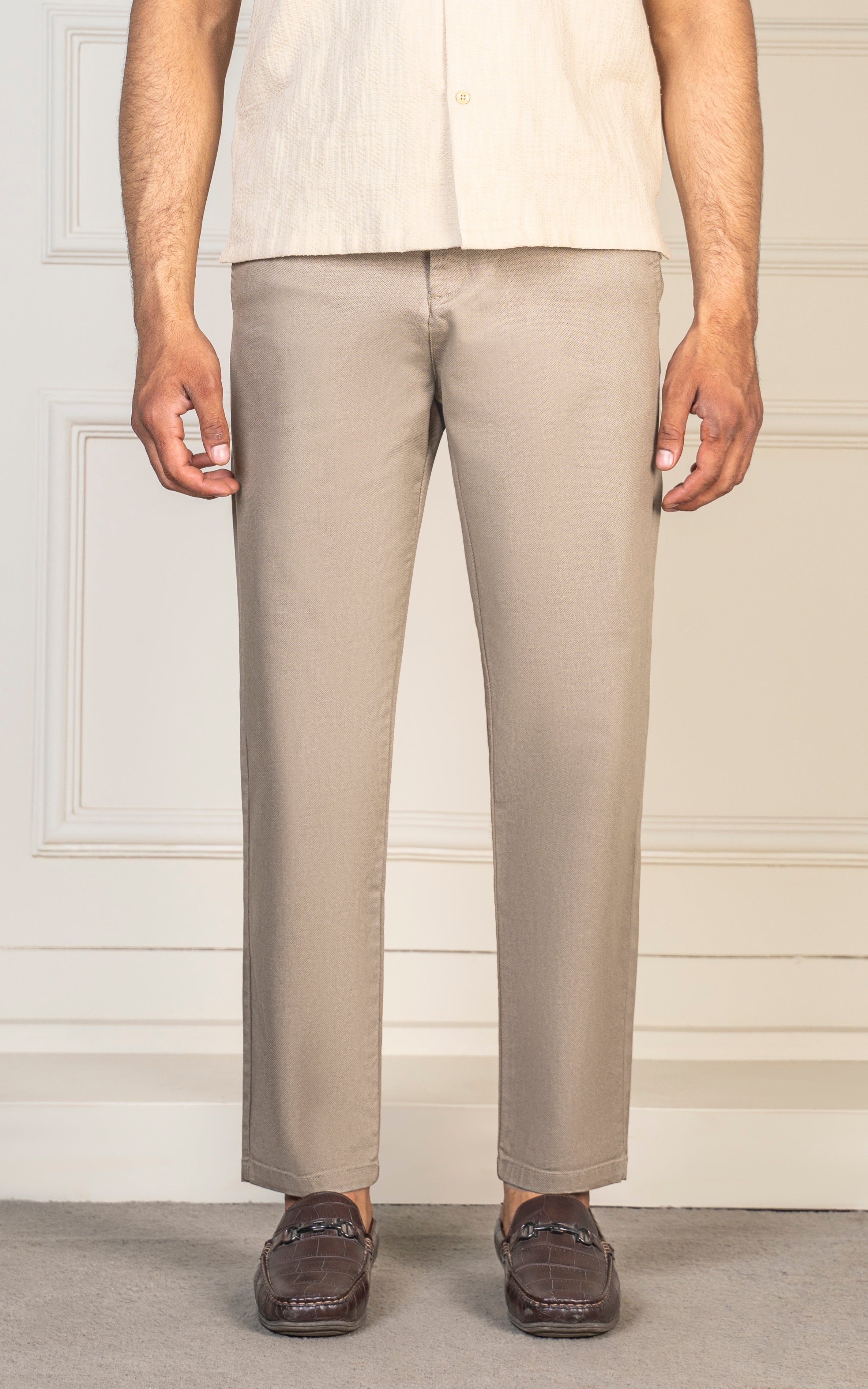 TEXTURED LOOSE FIT PANT KHAKI