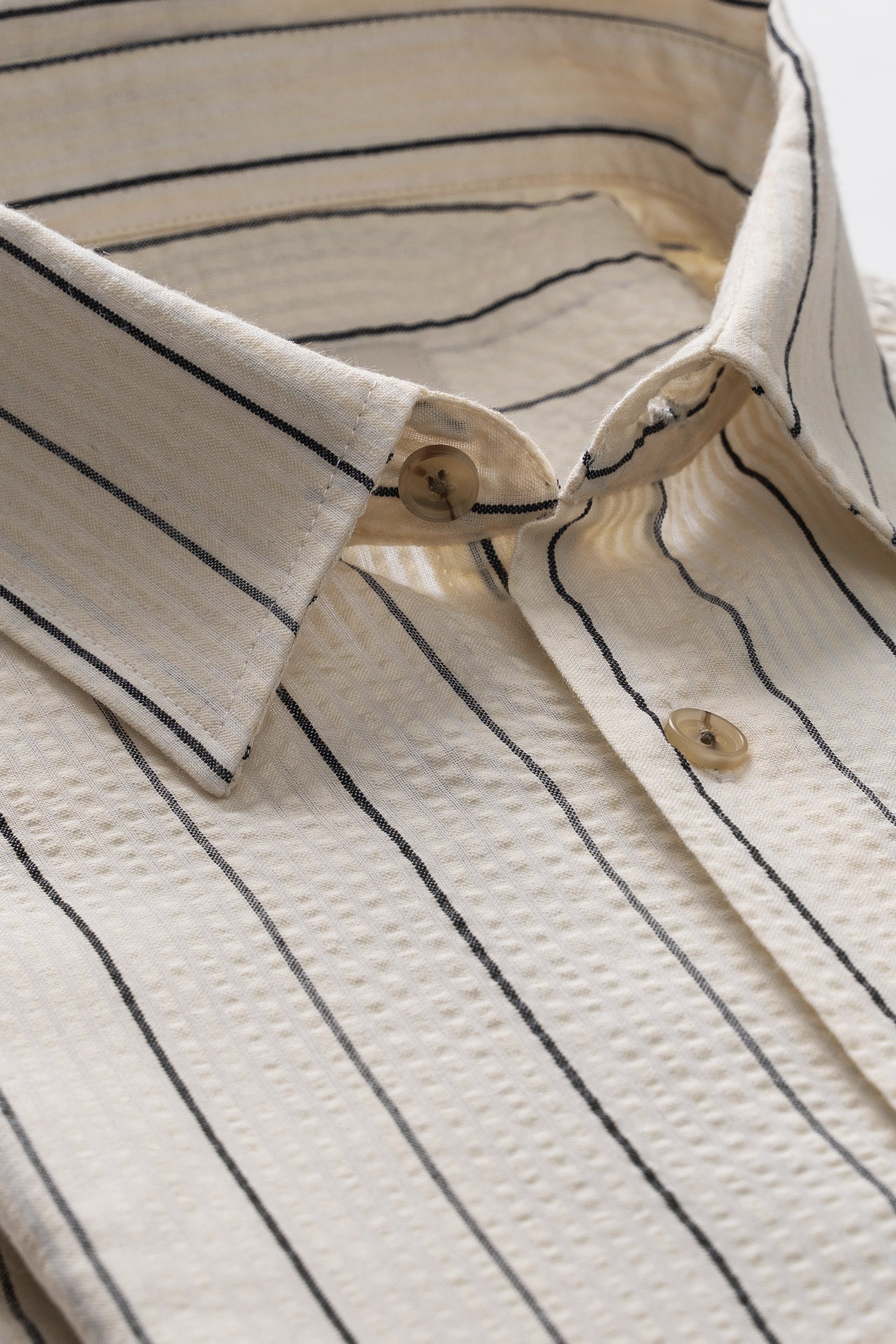 REGULAR COLLAR SHIRT BEIGE