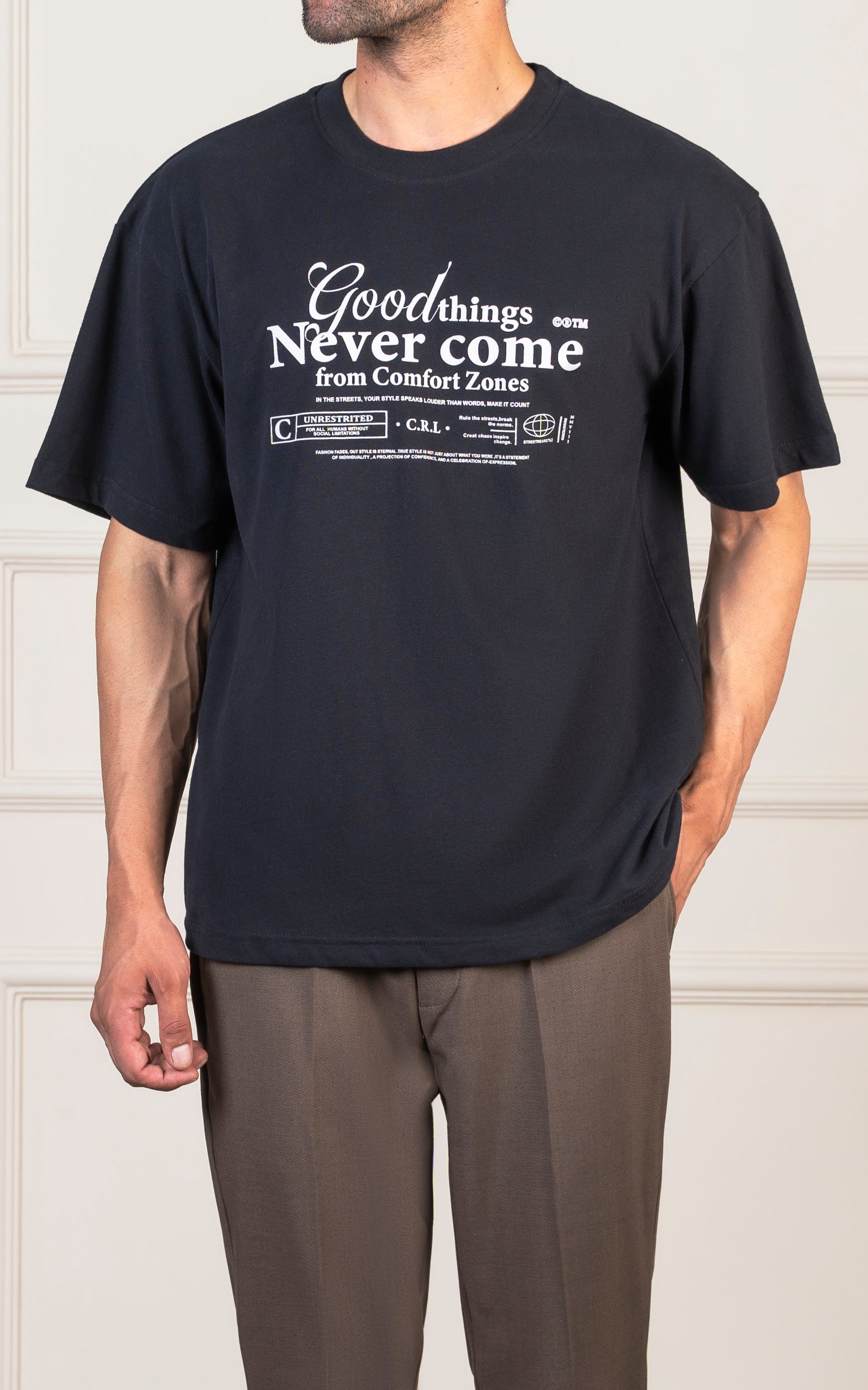 OVERSIZED GRAPHIC T-SHIRT BLACK