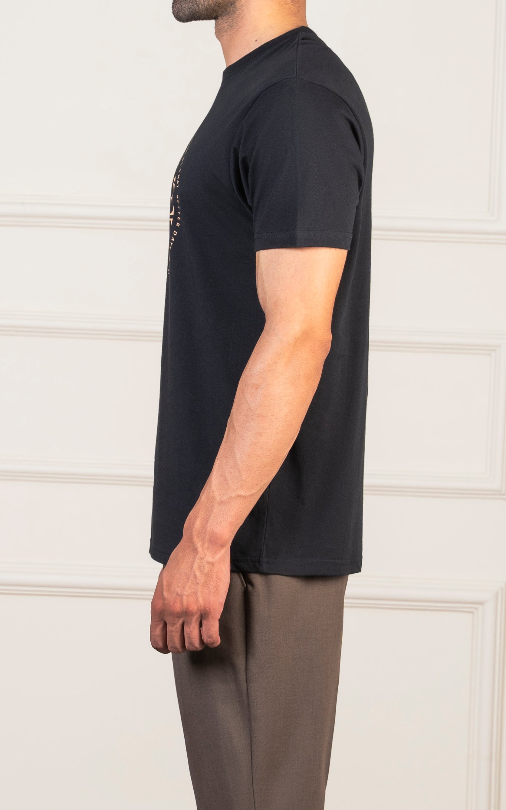 REGULAR FIT GRAPHIC T-SHIRT BLACK