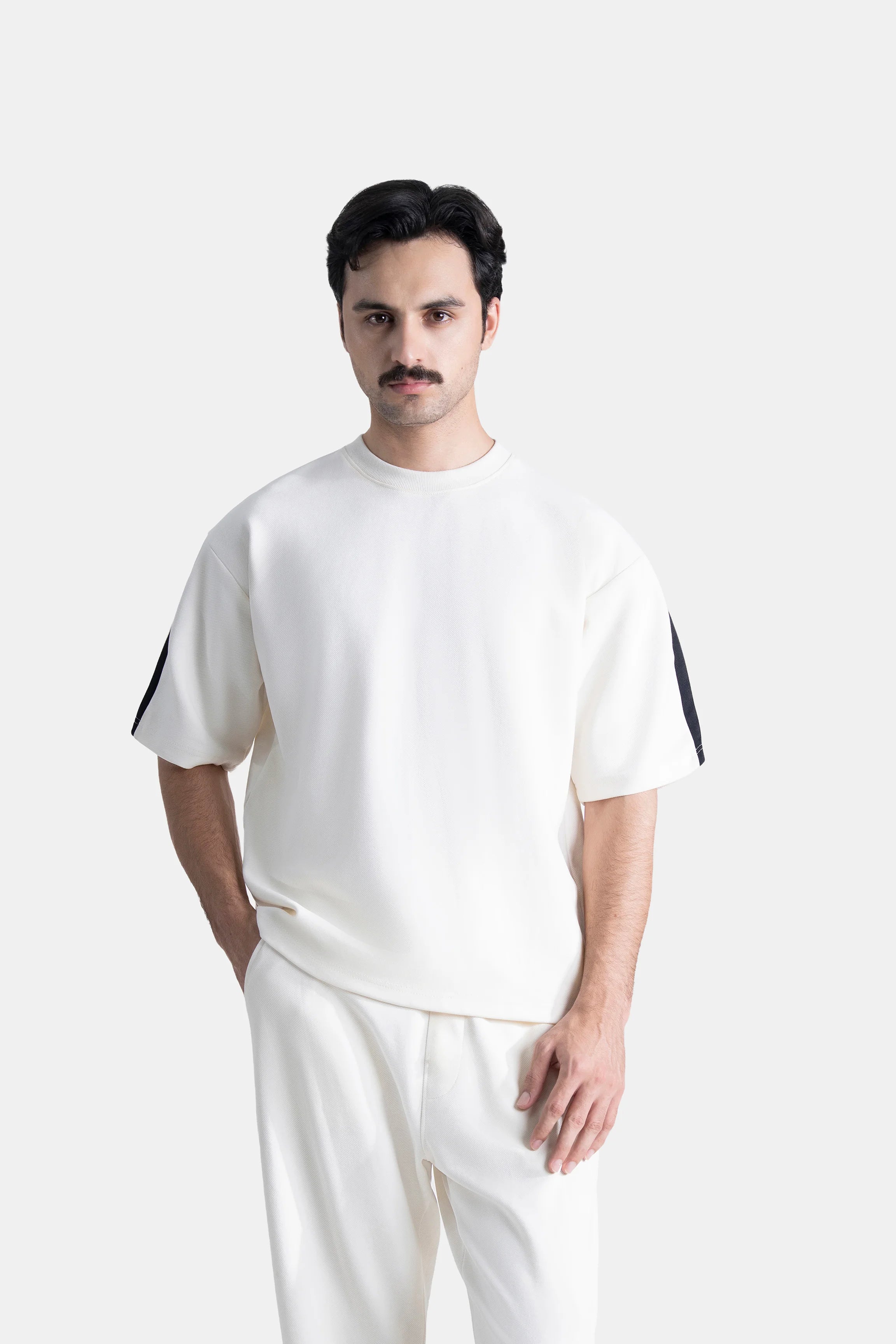 OVERSIZE T SHIRT WHITE
