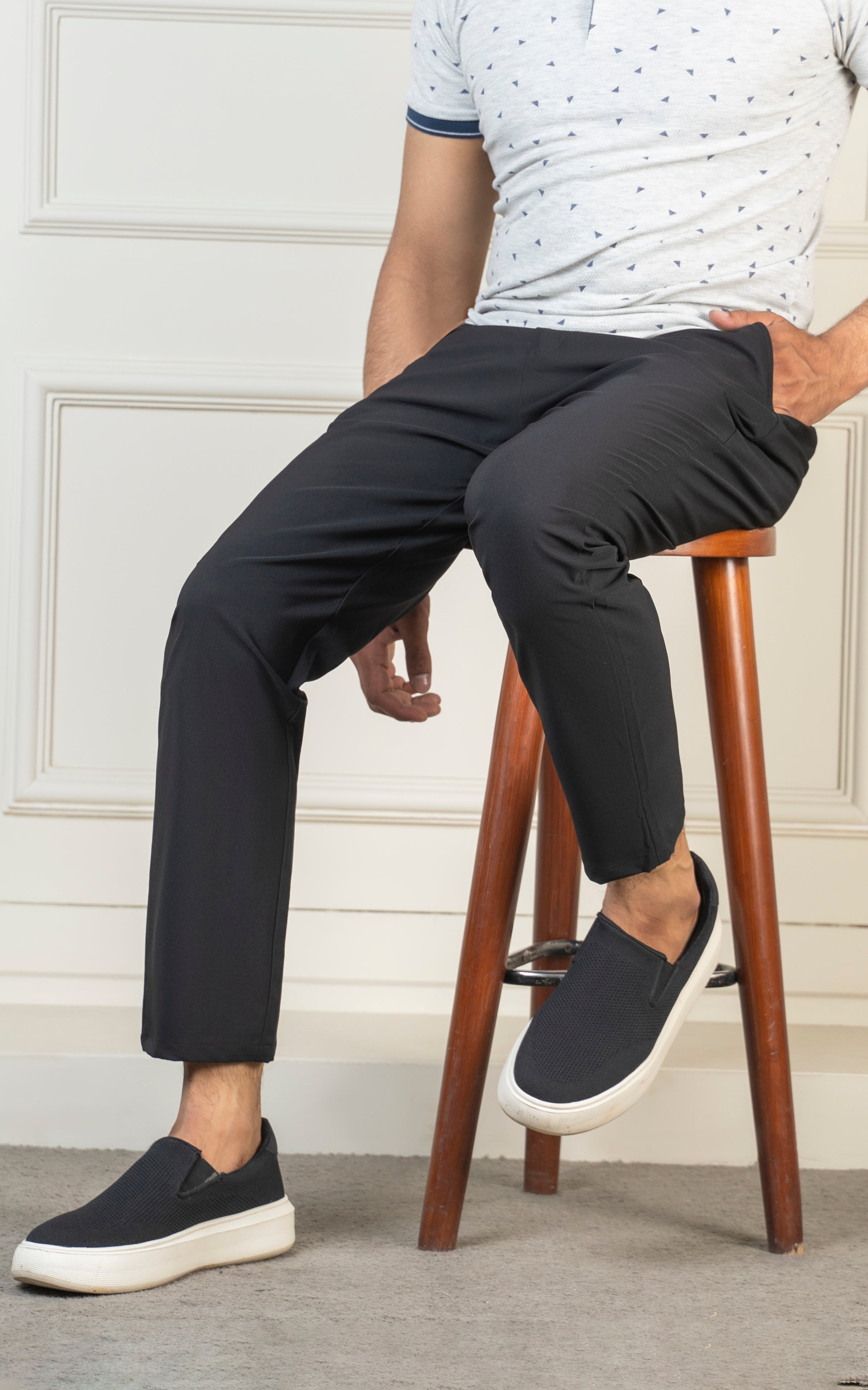 RELAX FIT TRAVEL PANT BLACK