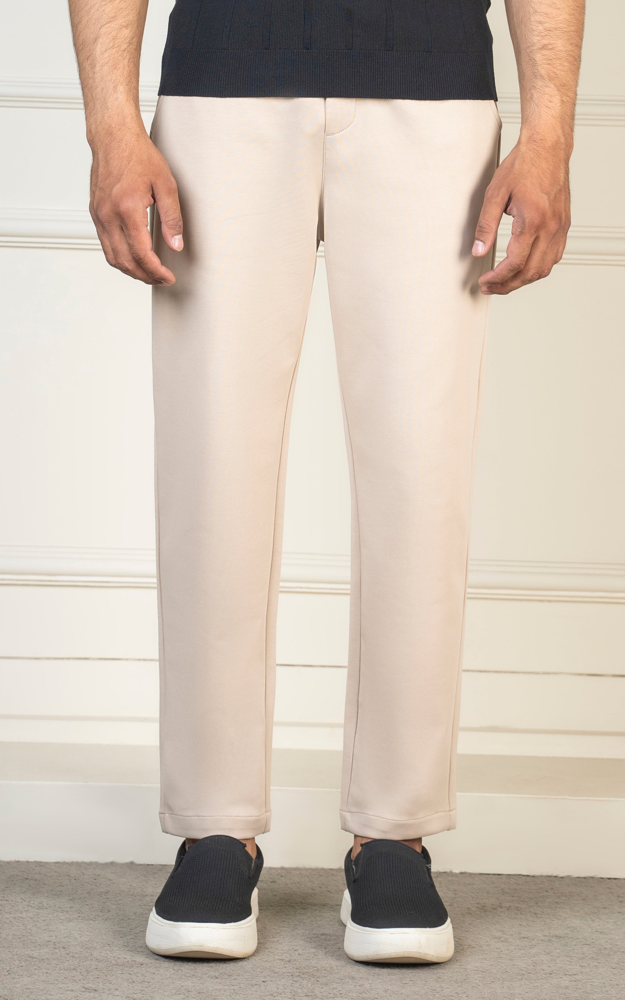 SMART FIT JOGGER TROUSER  LIGHT KHAKI