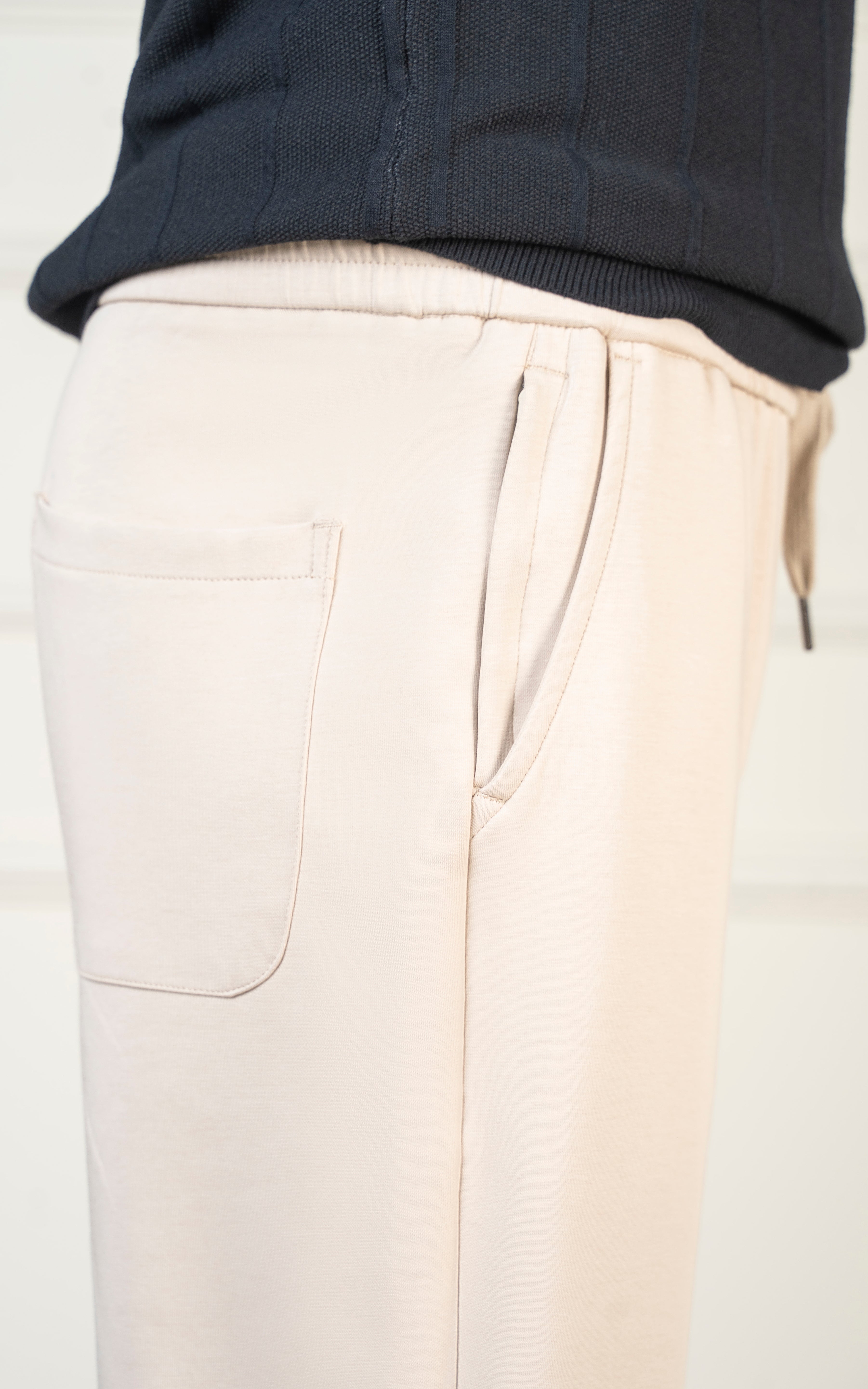 SMART FIT JOGGER TROUSER  LIGHT KHAKI