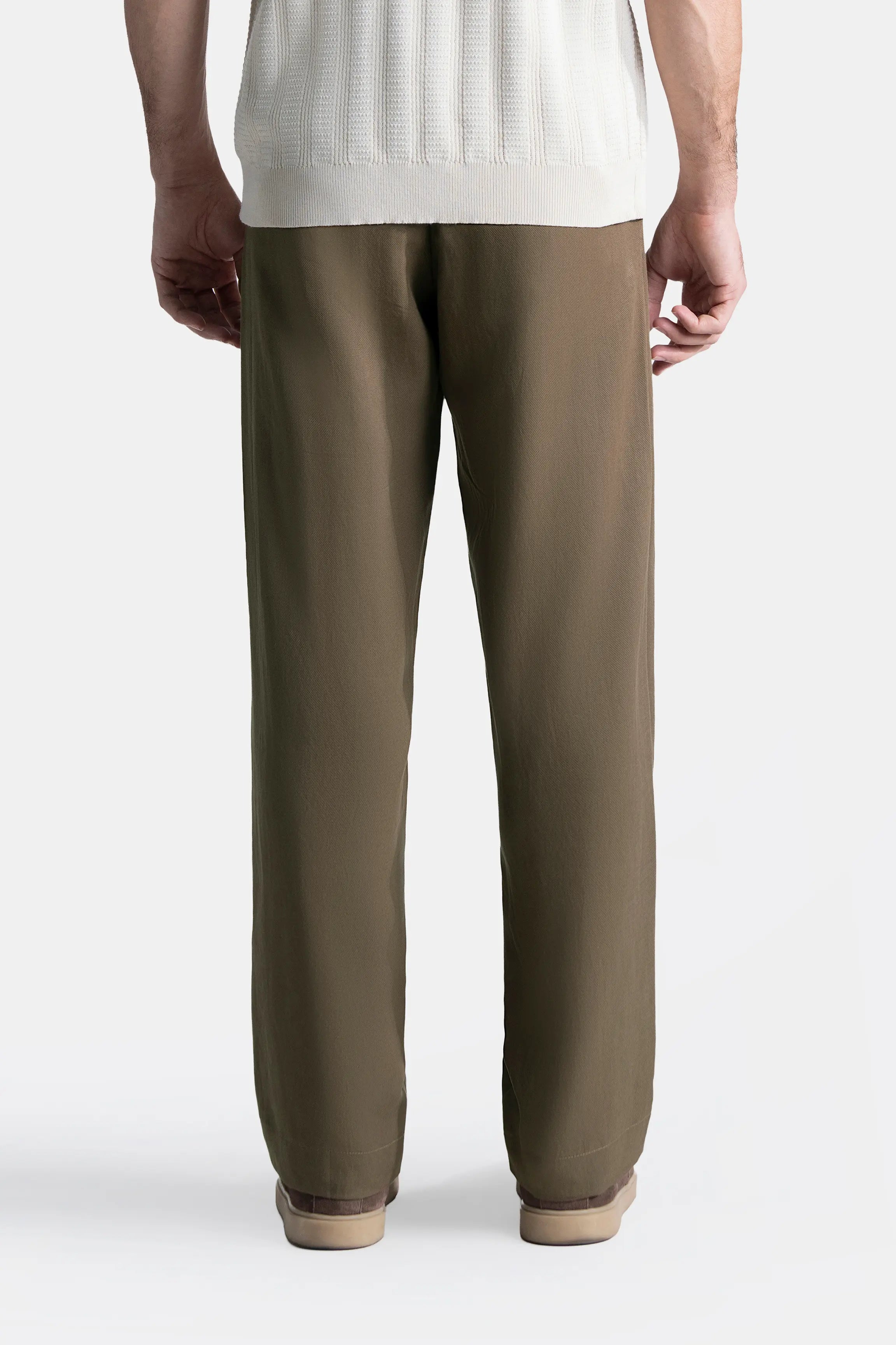 Straight-fit brown pants, back view with clean rear silhouette