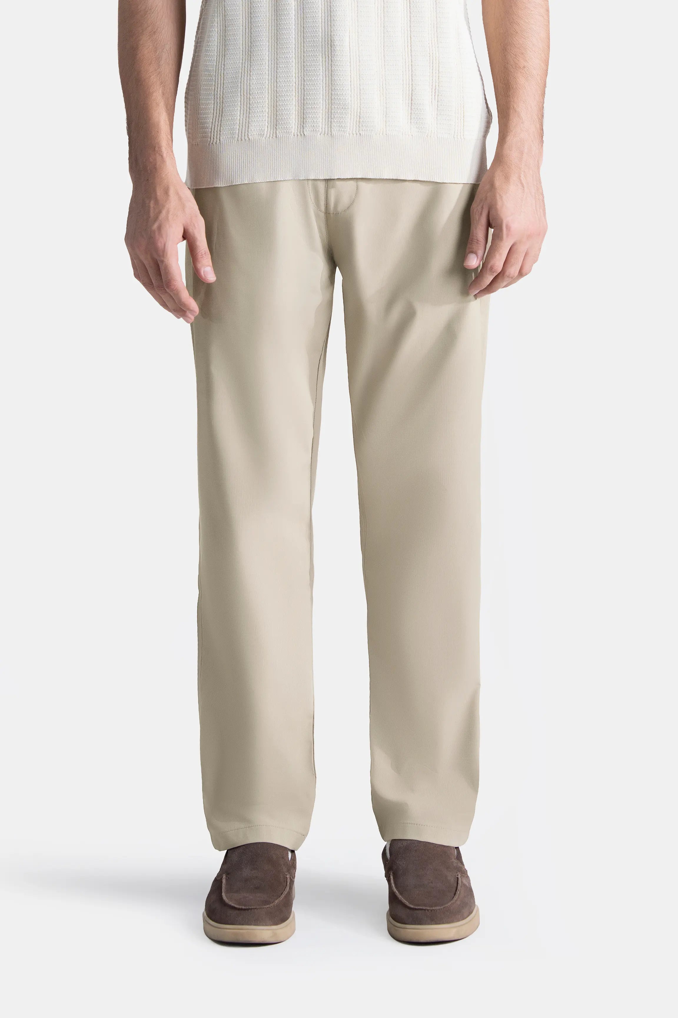 Beige straight-fit casual trousers with ankle hem and side pockets