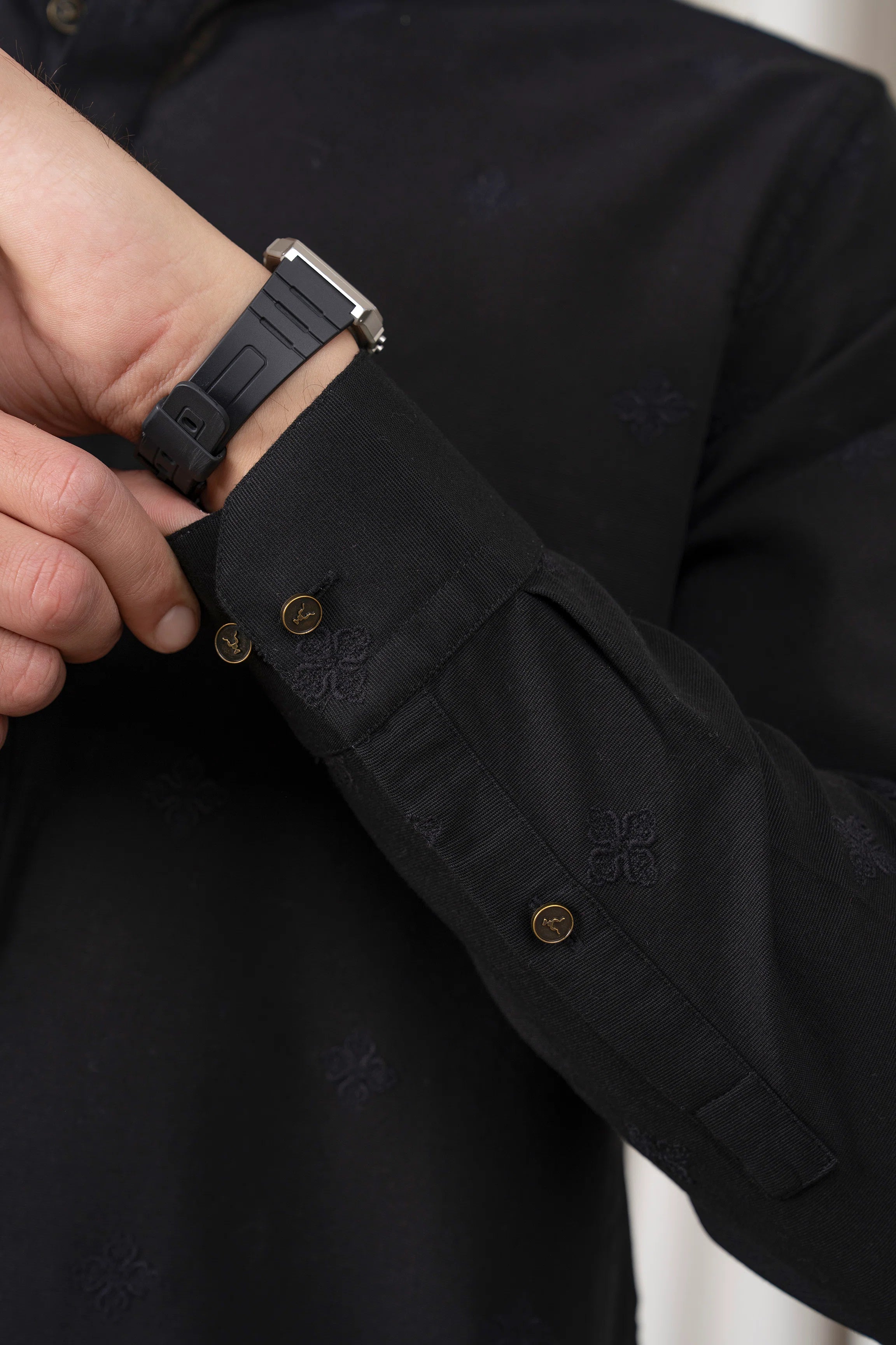 SPRAY EMBROIDERED KURTA PAJAMA - PREMIUM COLLECTION BLACK