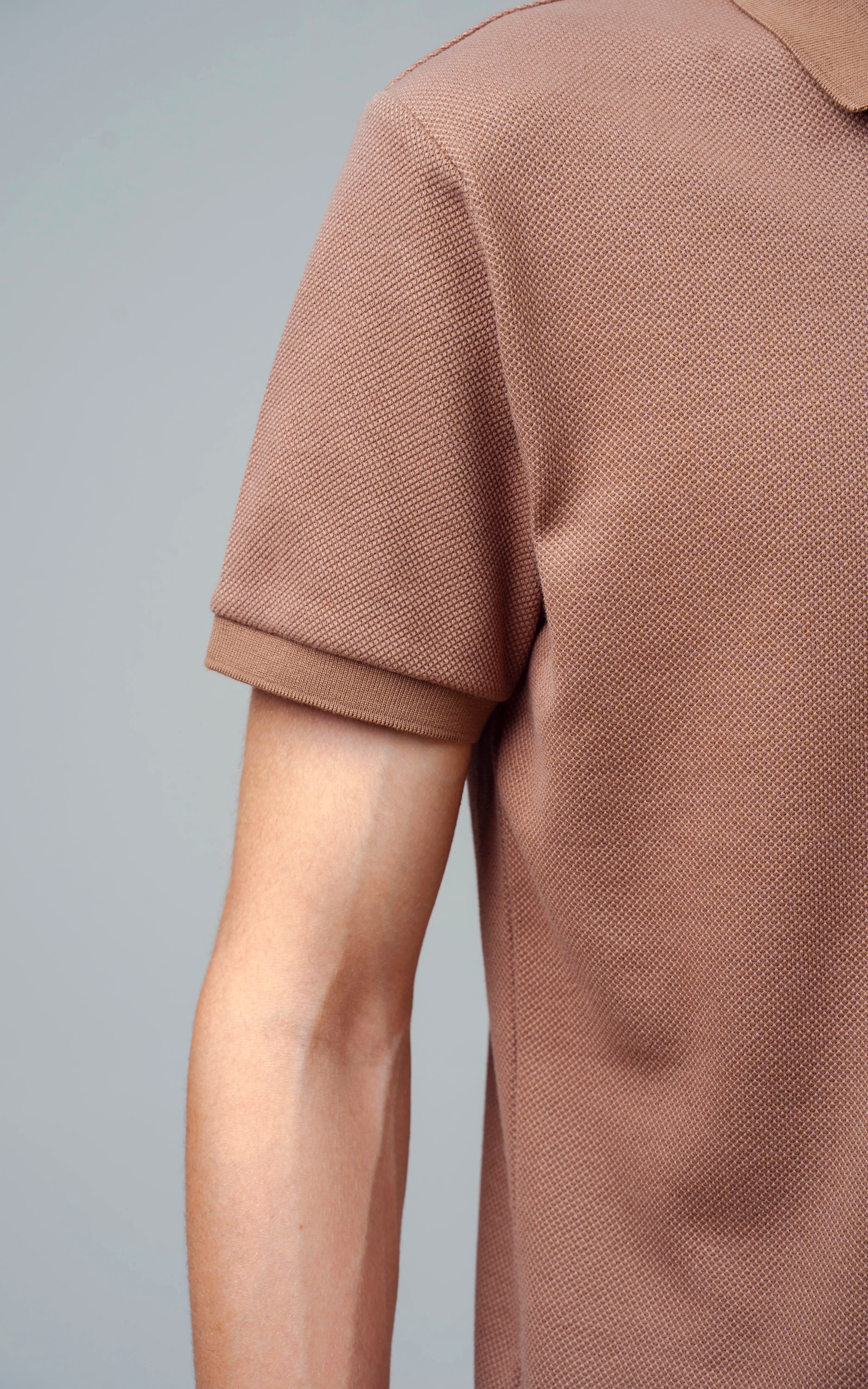 TEXTURED ZIPPER POLO DARK KHAKI