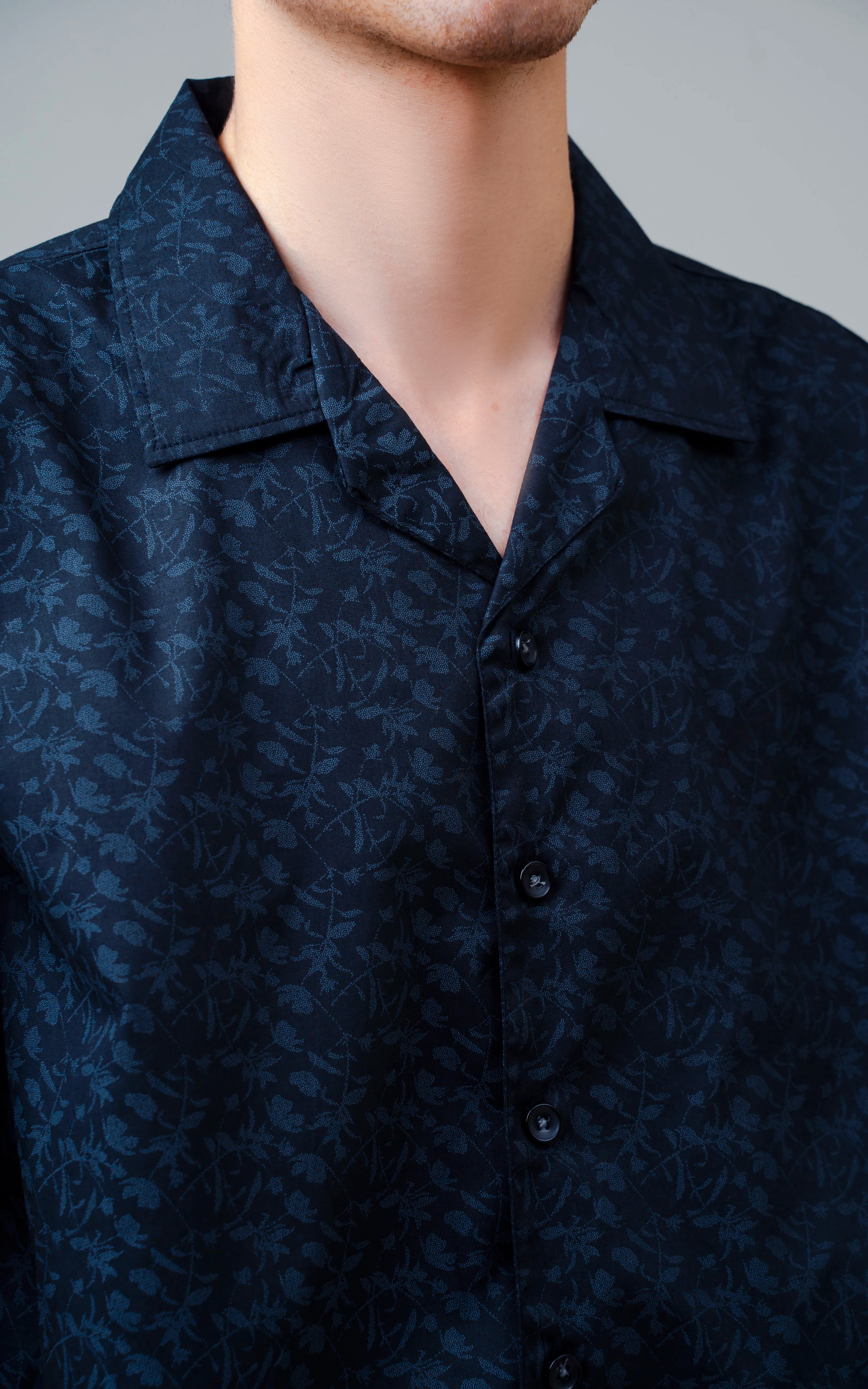 CUBAN COLLAR SHORT SLEEVES SHIRT BLACK PRINTED