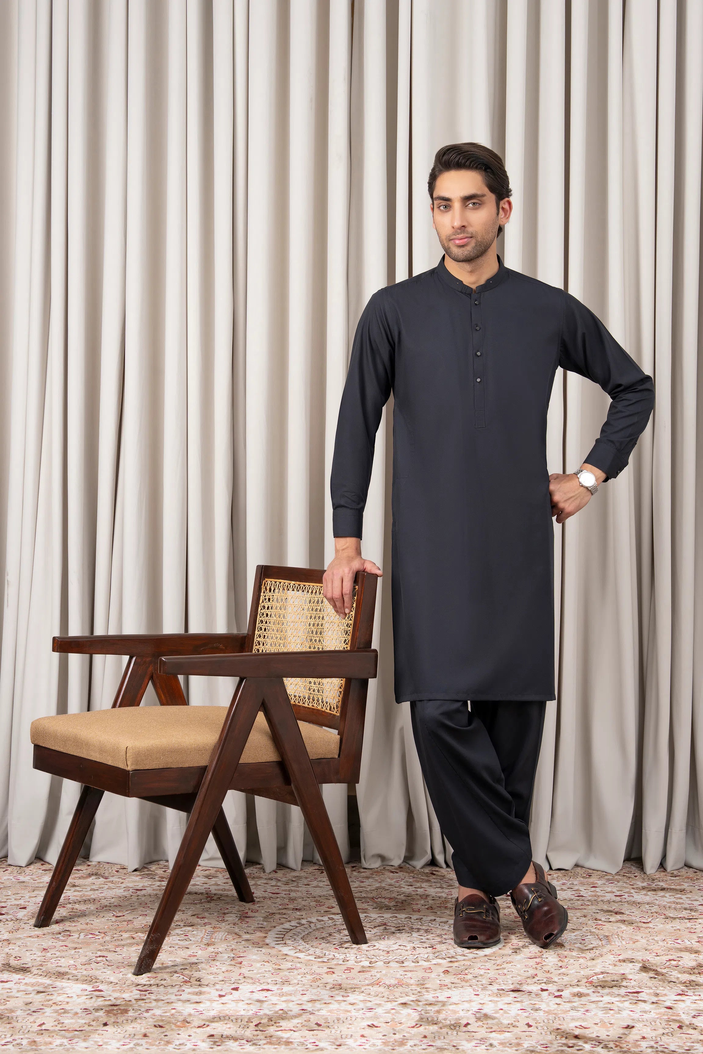 TEXTURED BLENDED KAMEEZ SHALWAR - SIGNATURE COLLECTION BLACK