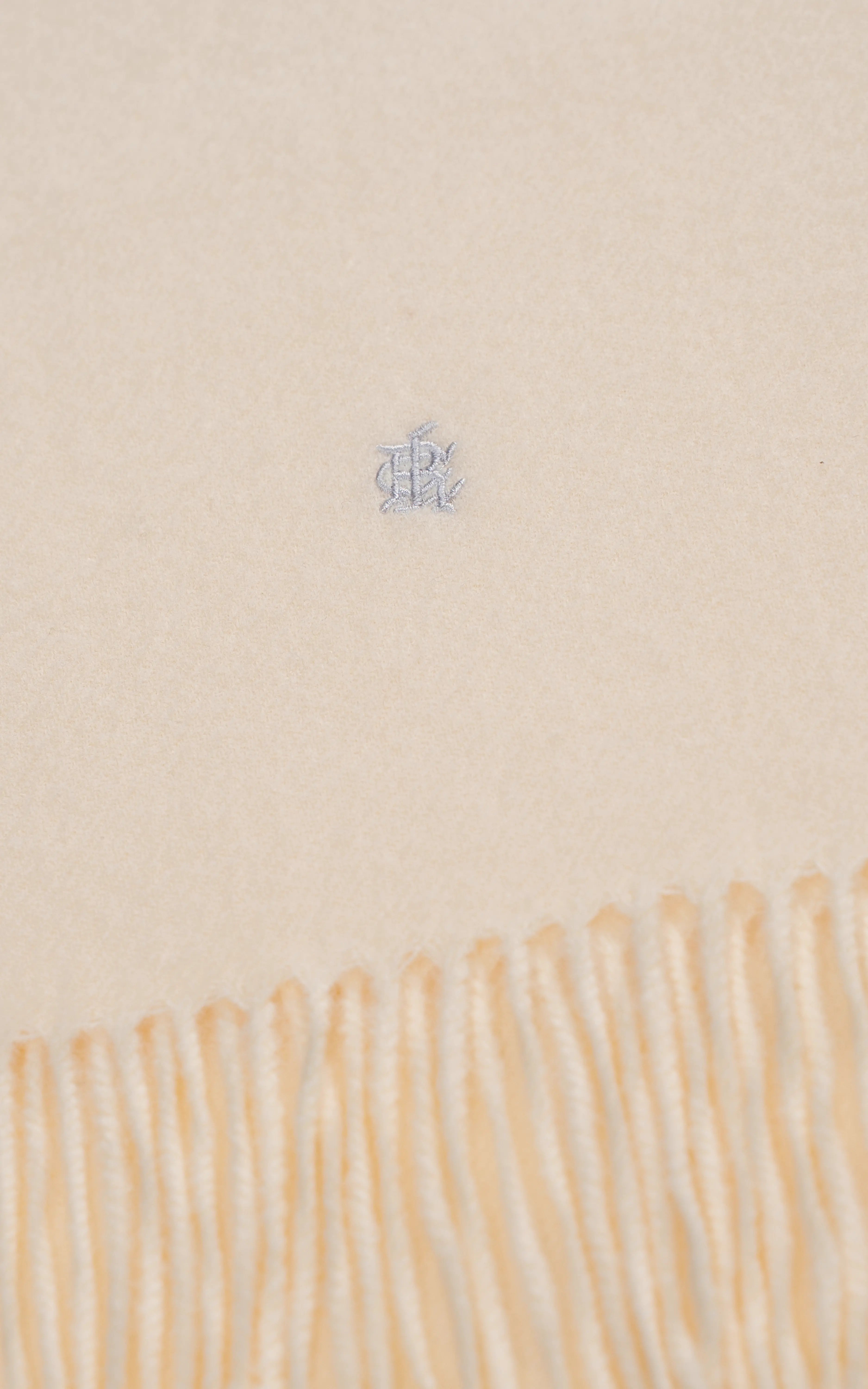 PLAIN EMBROIDERY SCARF