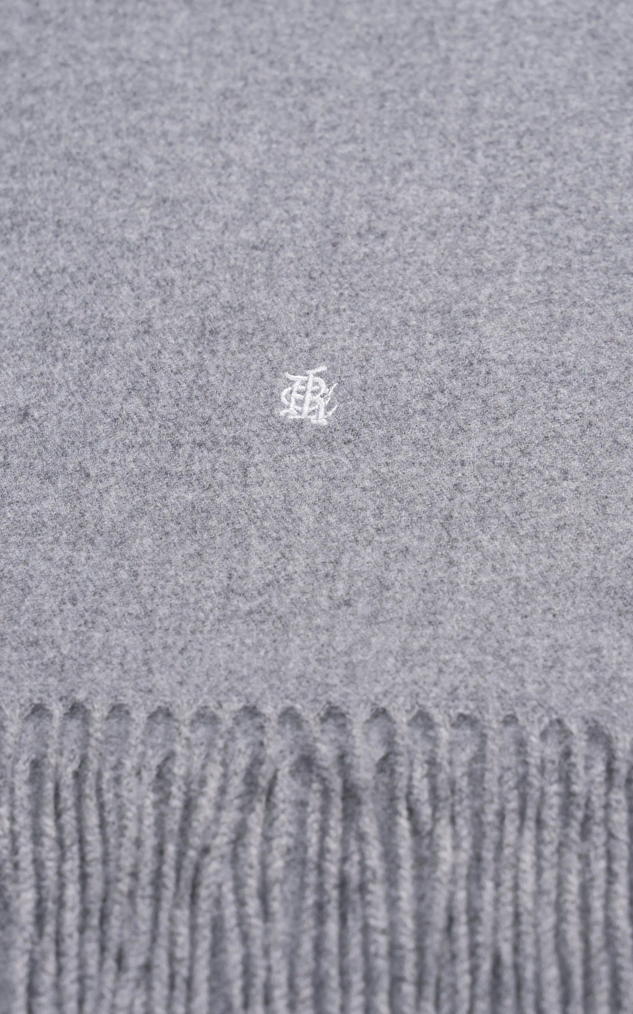 PLAIN EMBROIDERY SCARF