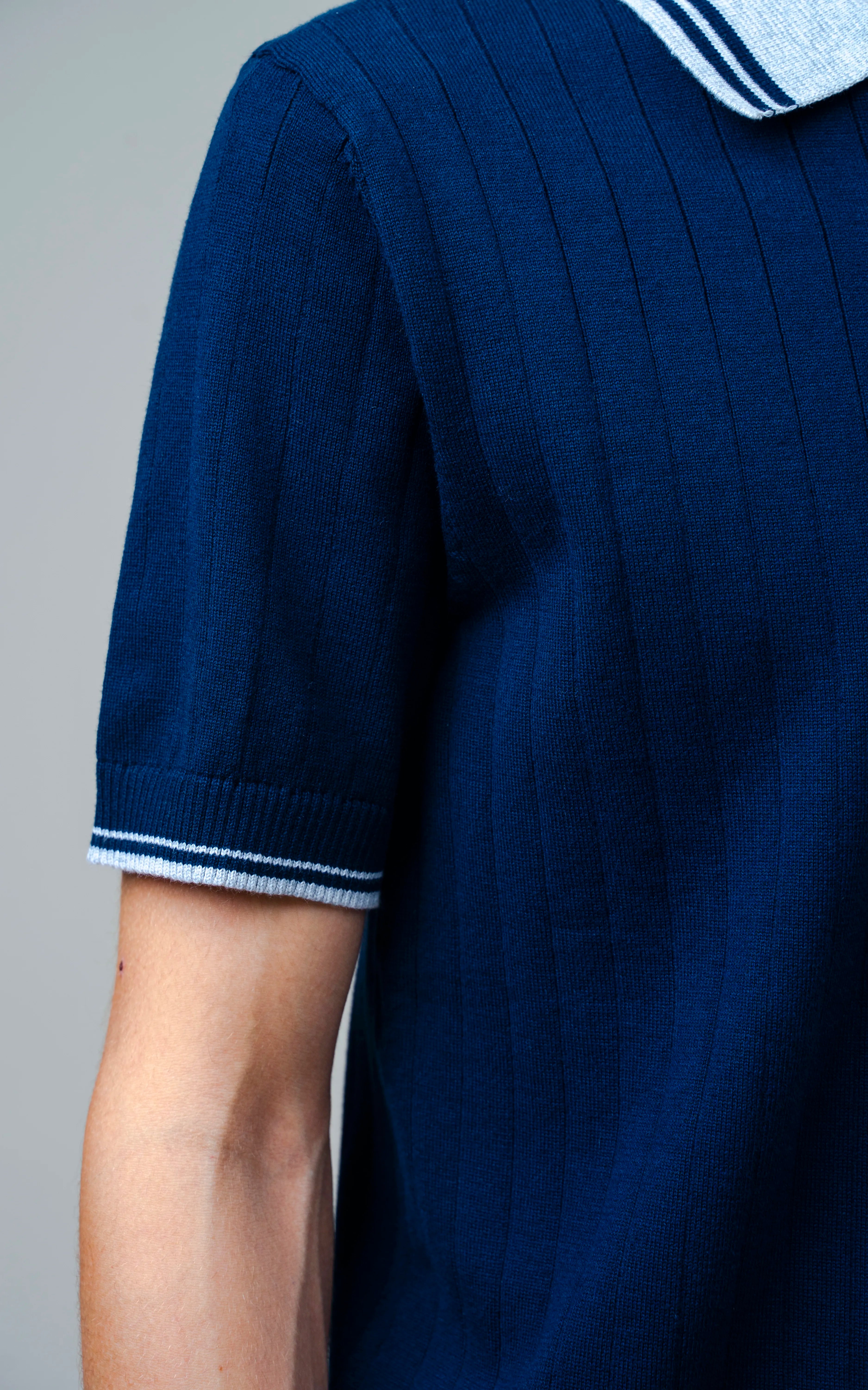 KNITTED TIPPING COLLAR POLO NAVY