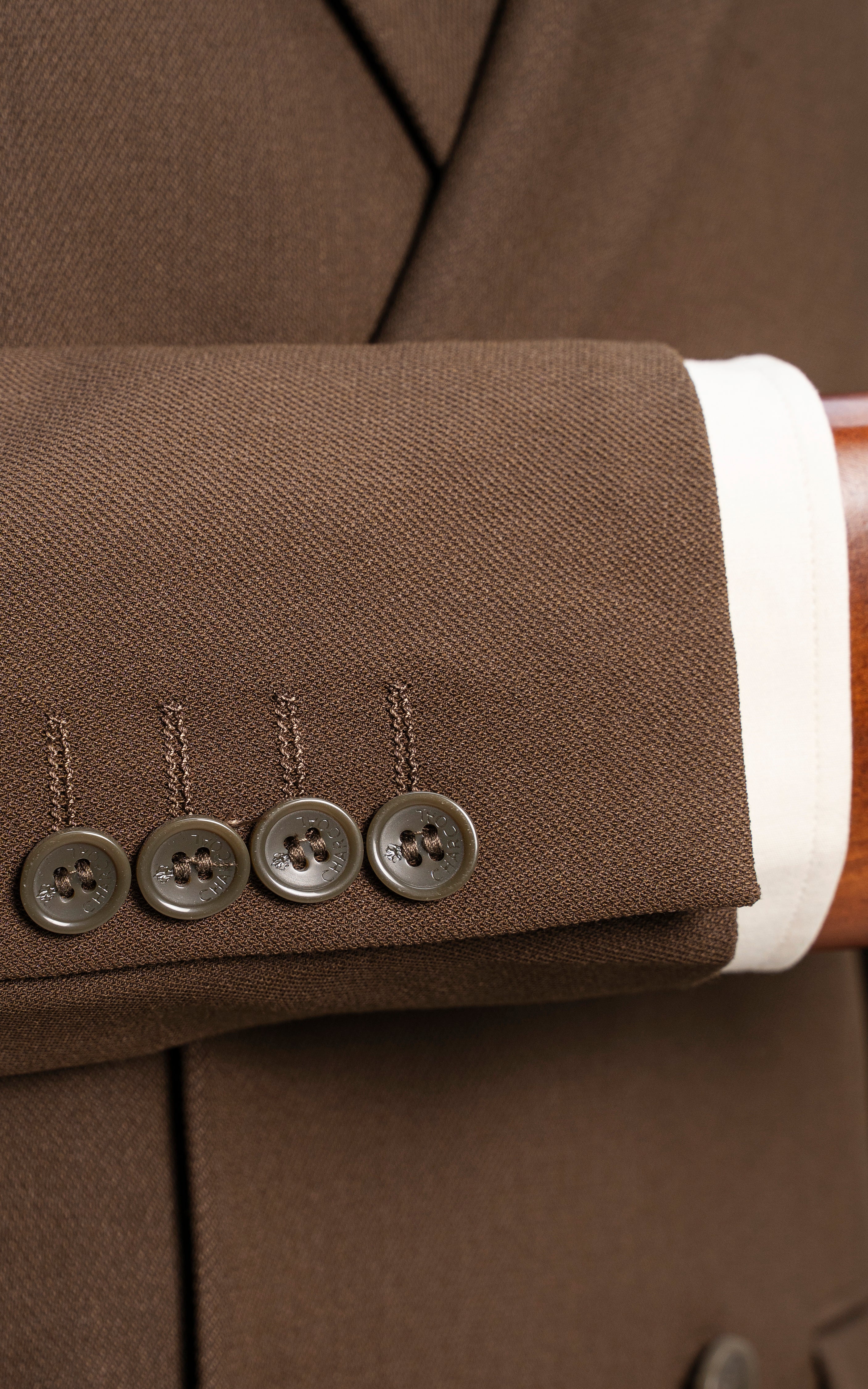 TWO PIECE SUIT BROWN