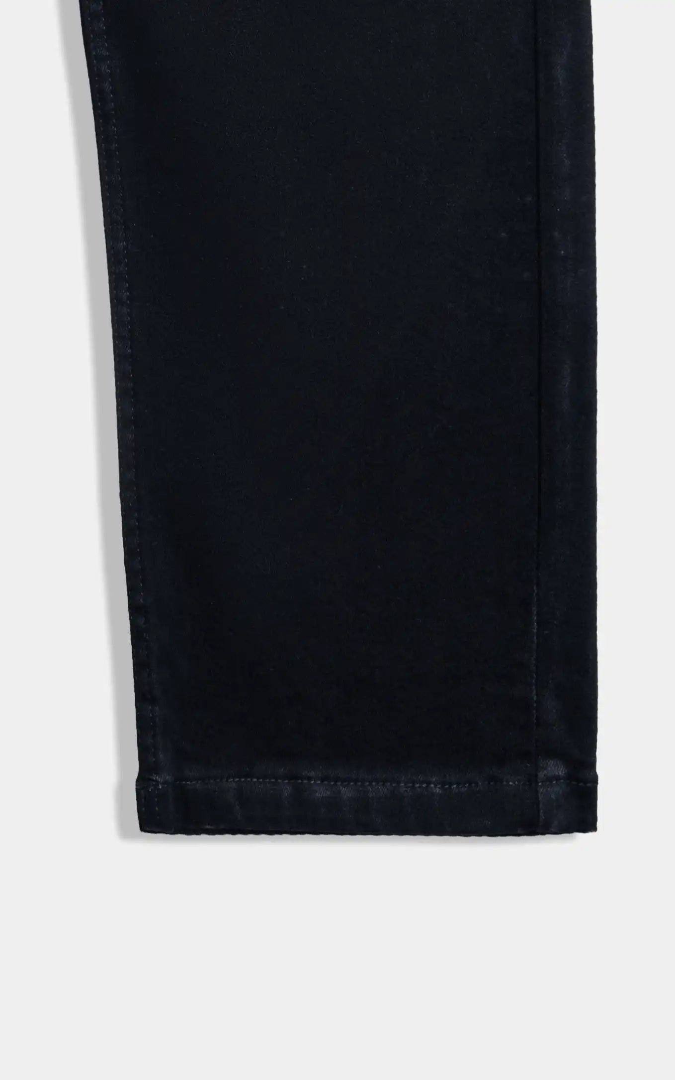 JEANS TAPERED FIT BLACK RINSE