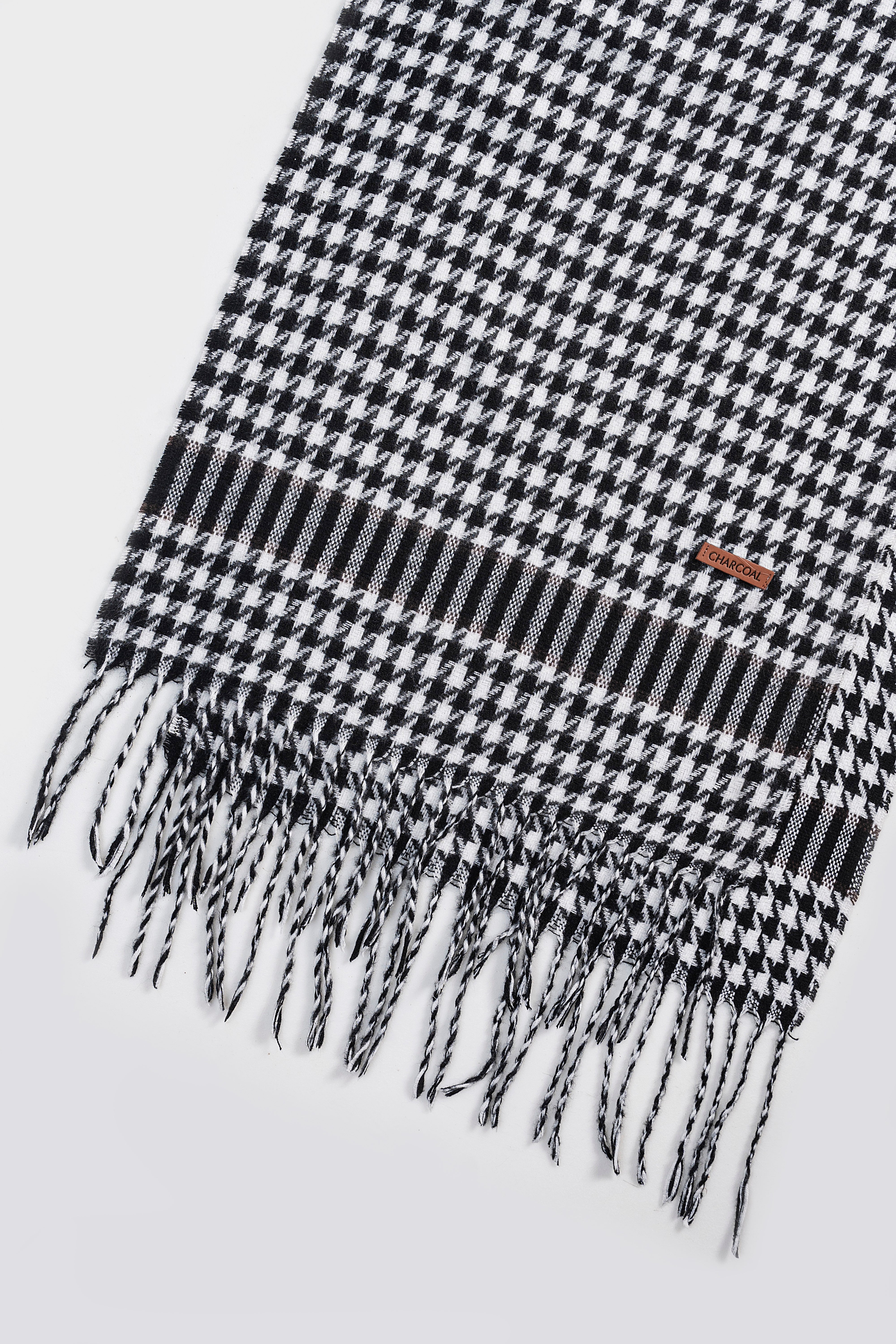 Houndstooth wool blended scarf