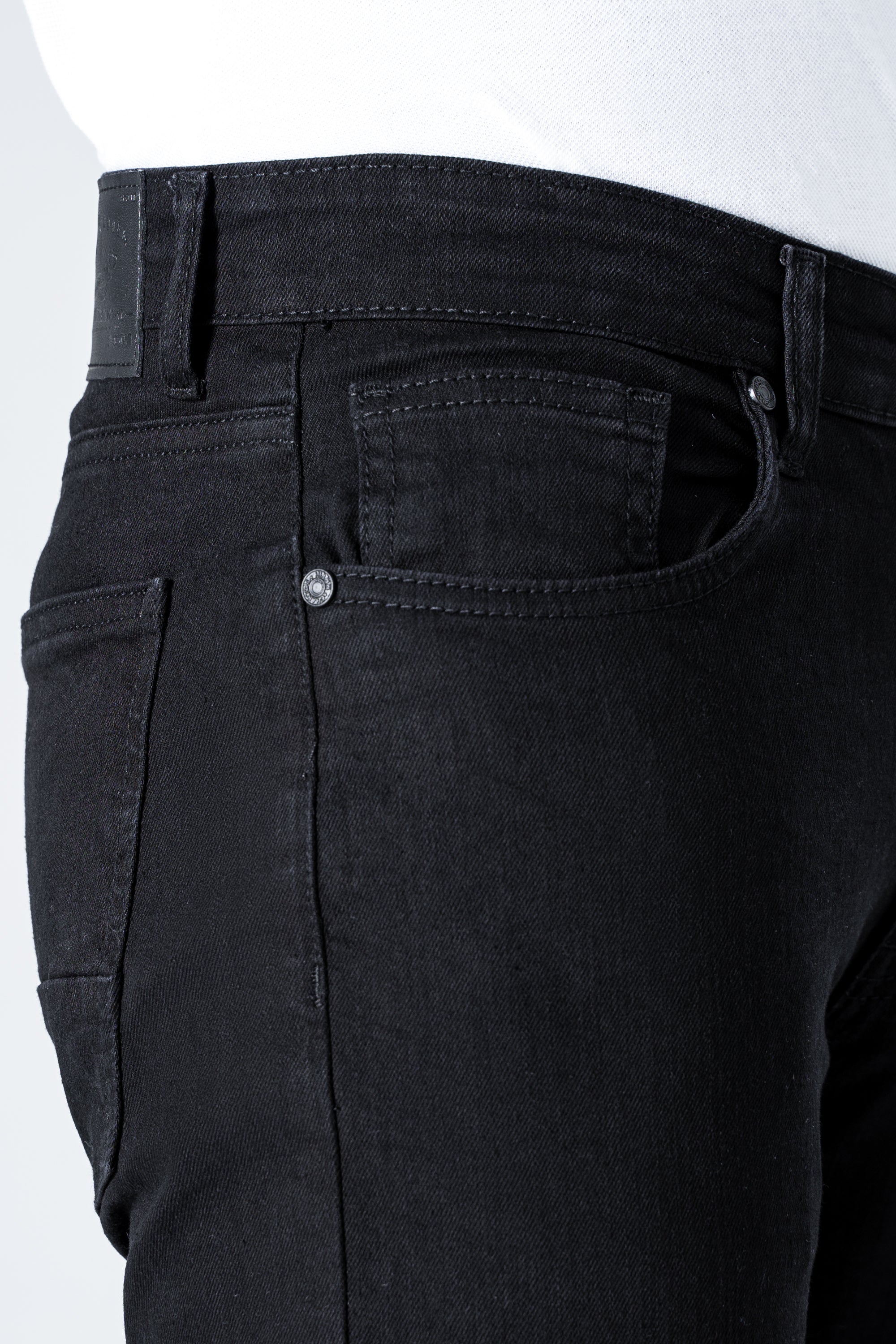 SLIM LEG DENIM JEANS BLACK