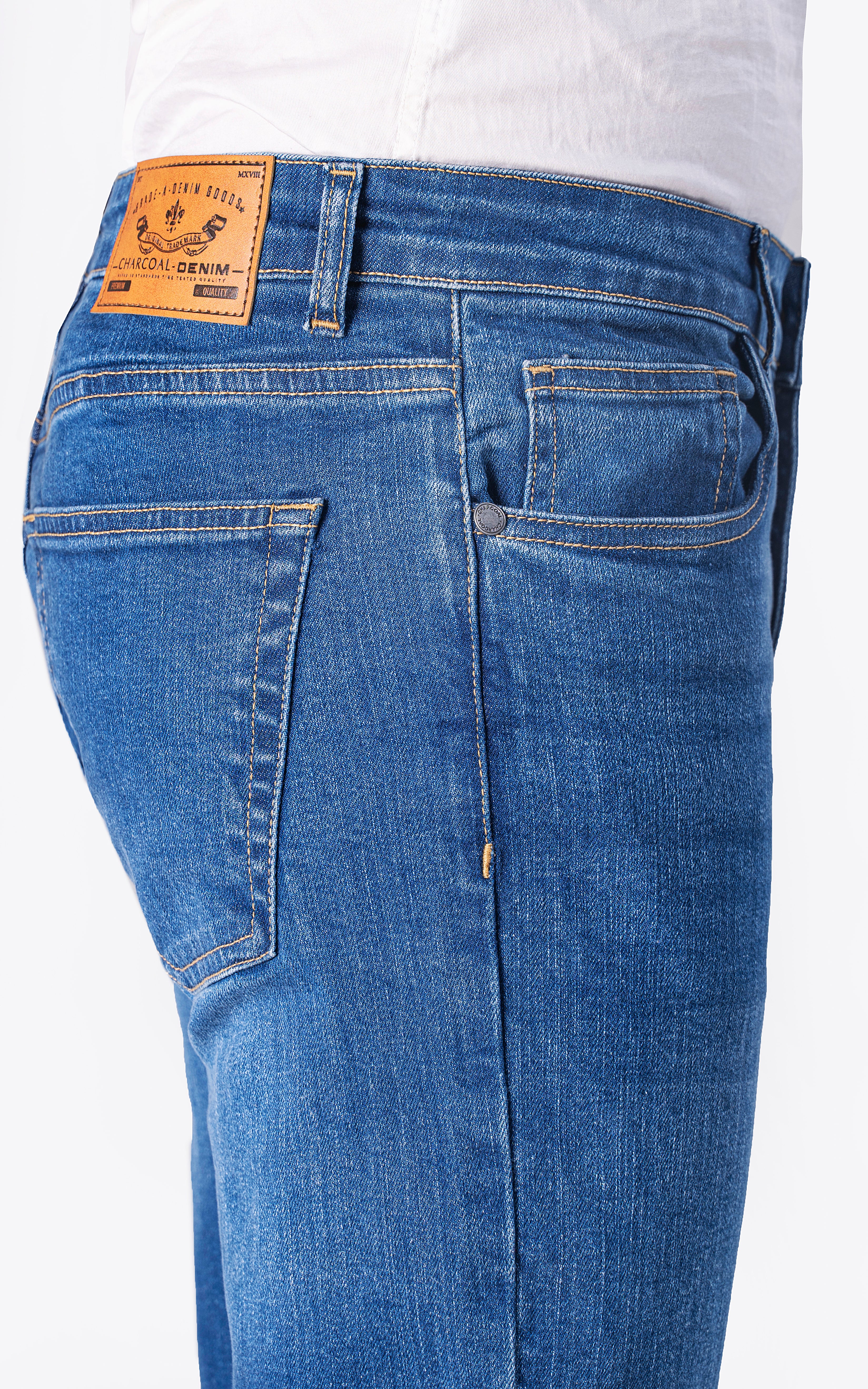 SLIM FIT JEAN LIGHT BLUE