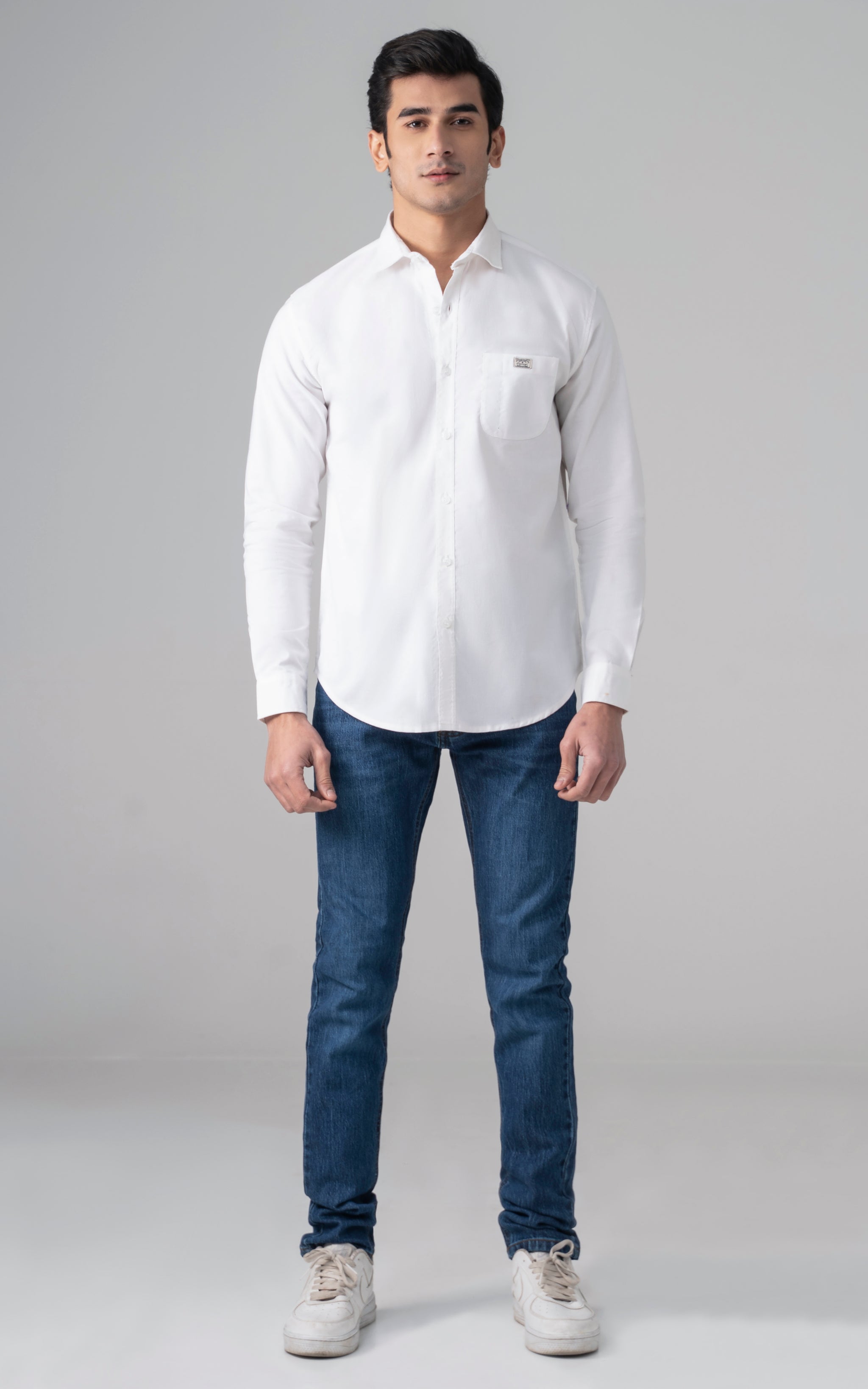sail off white shirt
