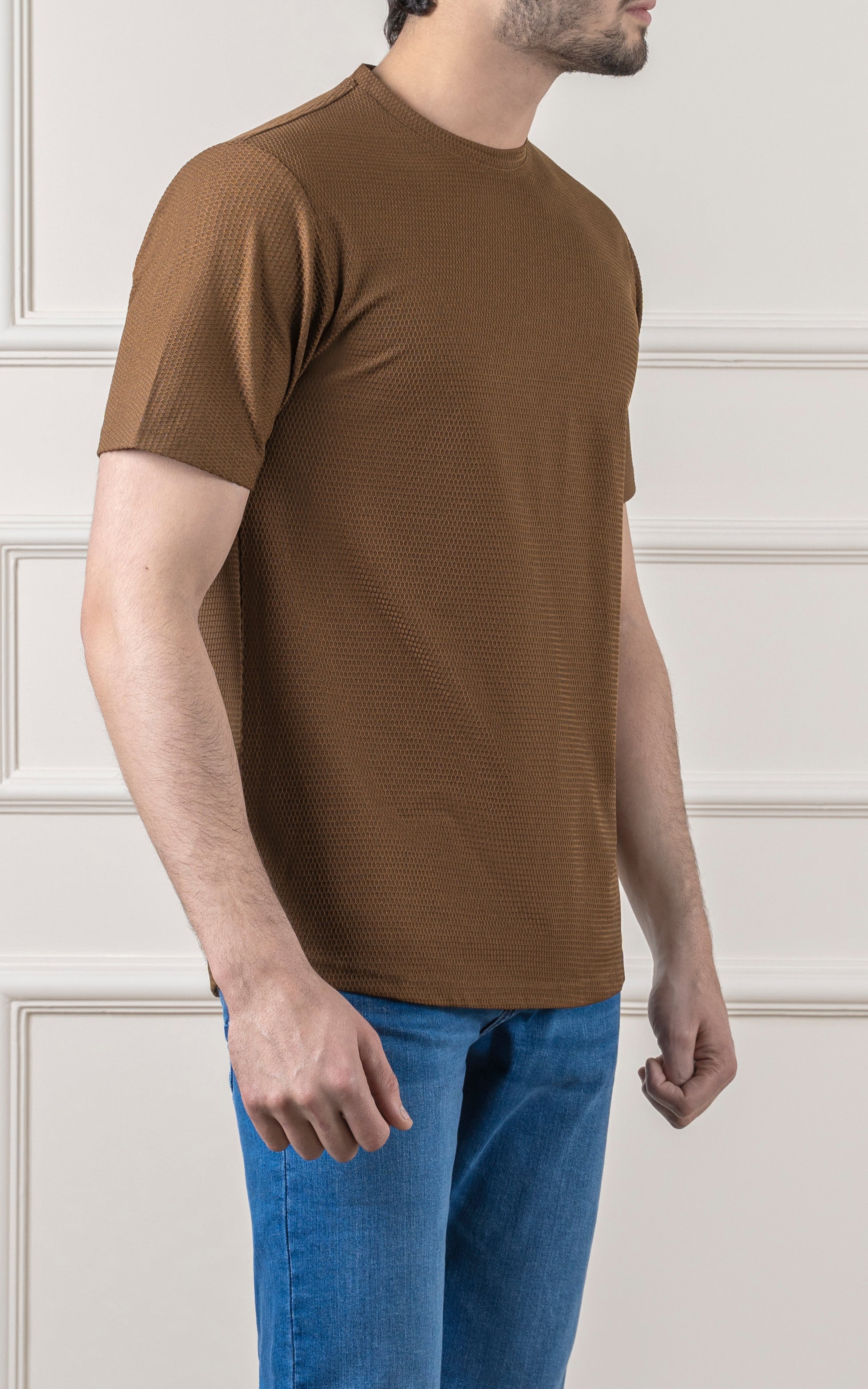 T SHIRT ROUND NECK BROWN