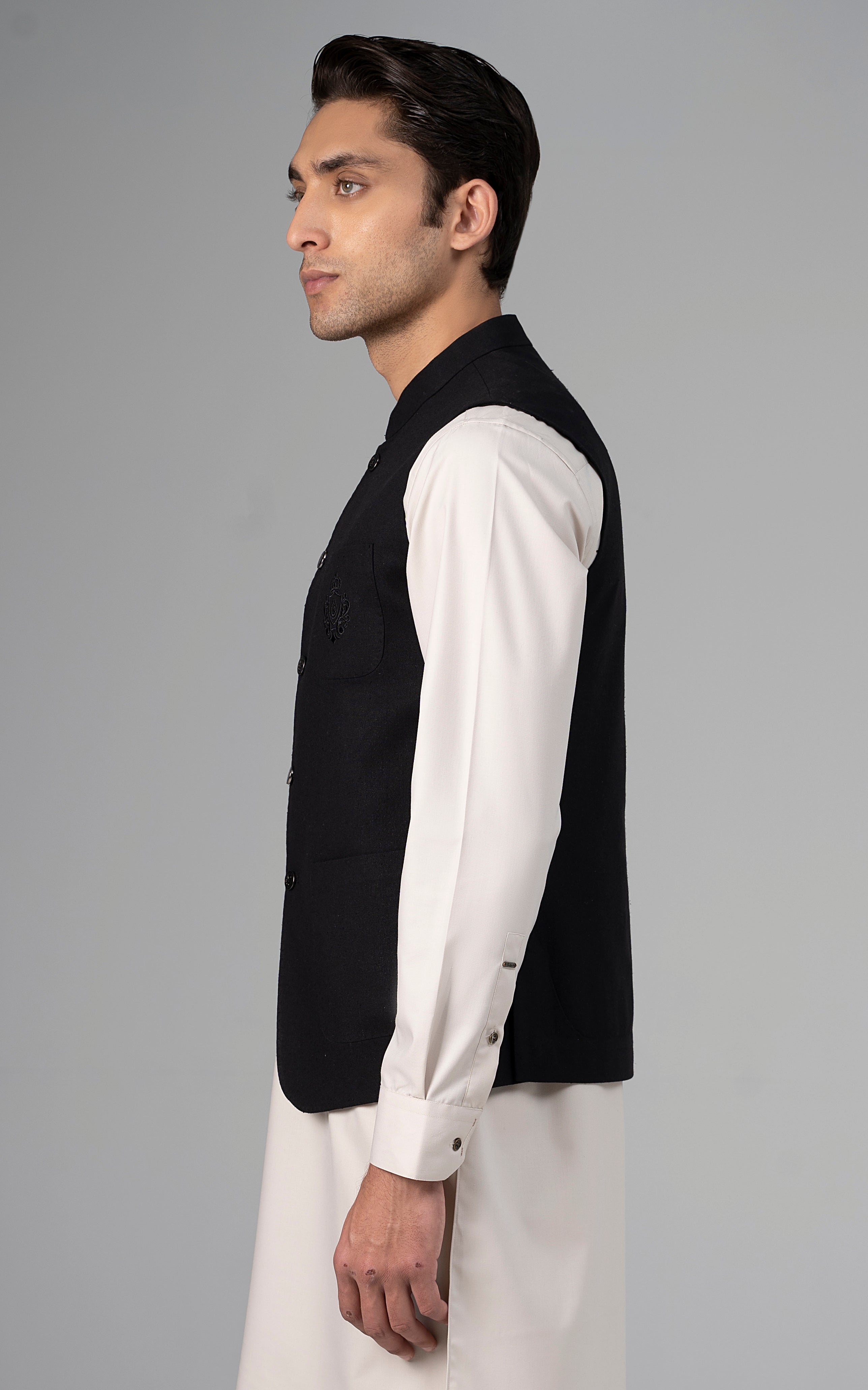 LOGO EMBROIDERED WAISTCOAT- CLASSIC COLLECTION BLACK