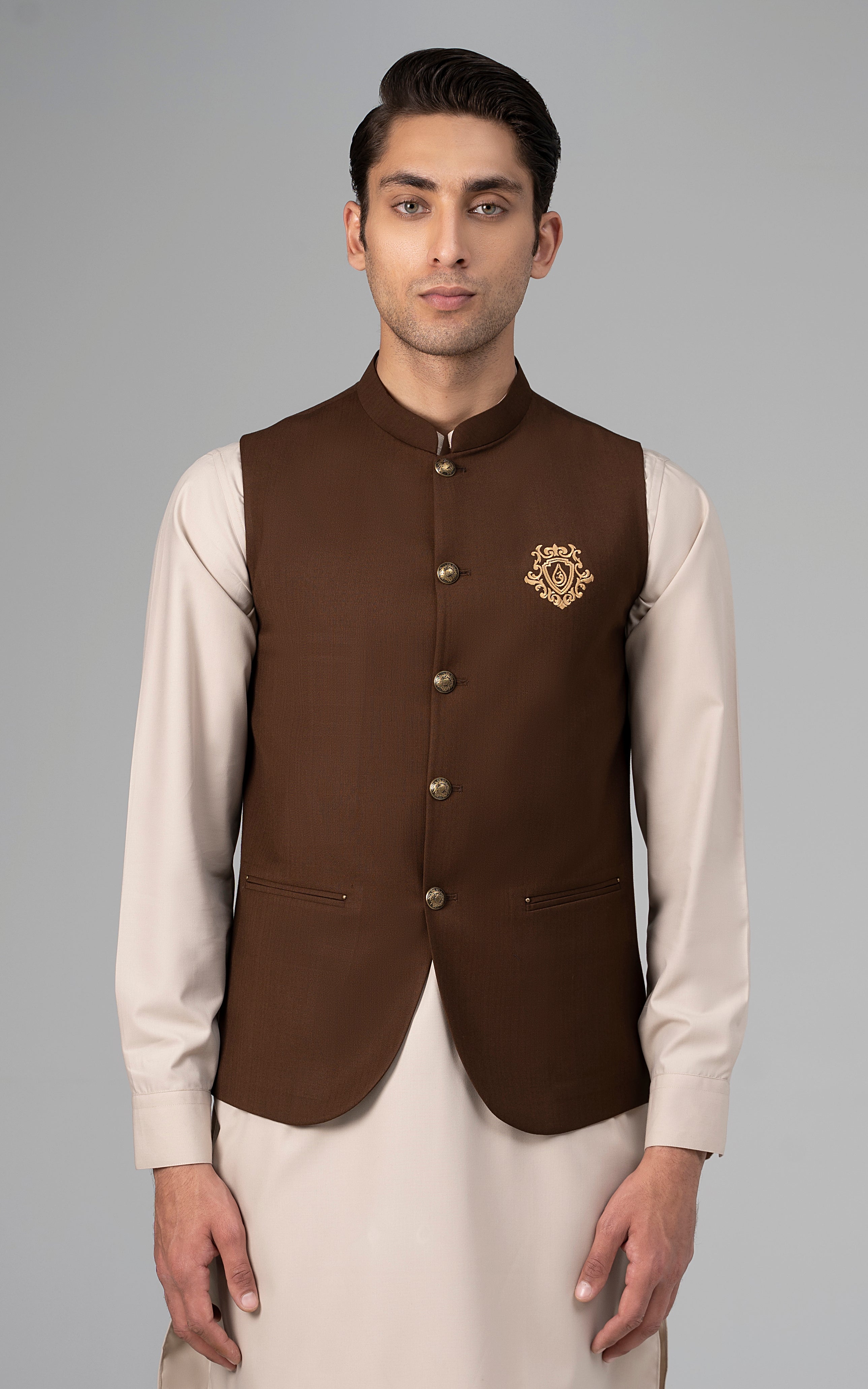 TROPICAL LOGO EMBROIDERED WAISTCOAT - SIGATURE COLLECTION BROWN