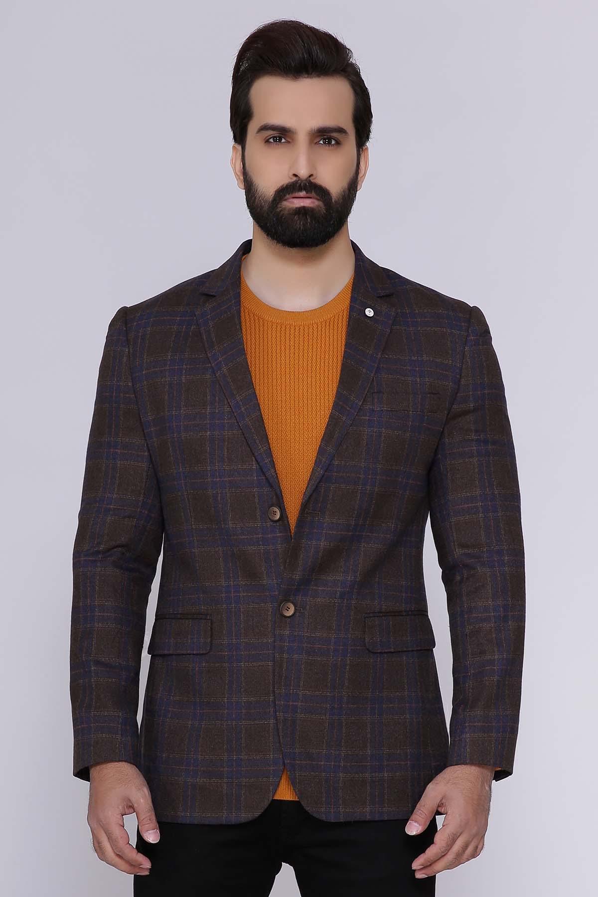 Two-button casual coat with notch lapels, dark plaid pattern, front pockets