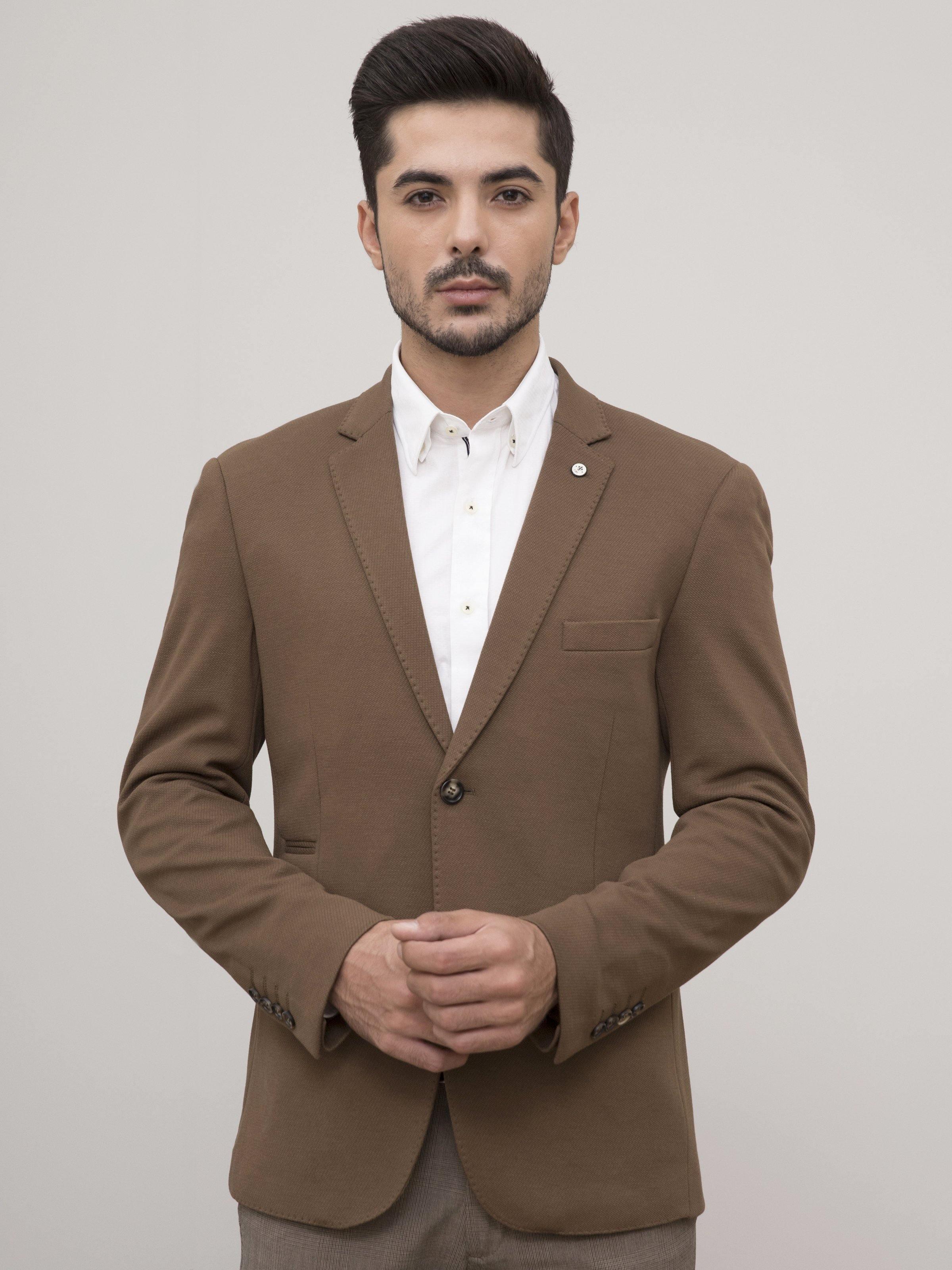 Brown slim-fit coat, single-breasted with notched lapels and welt pockets