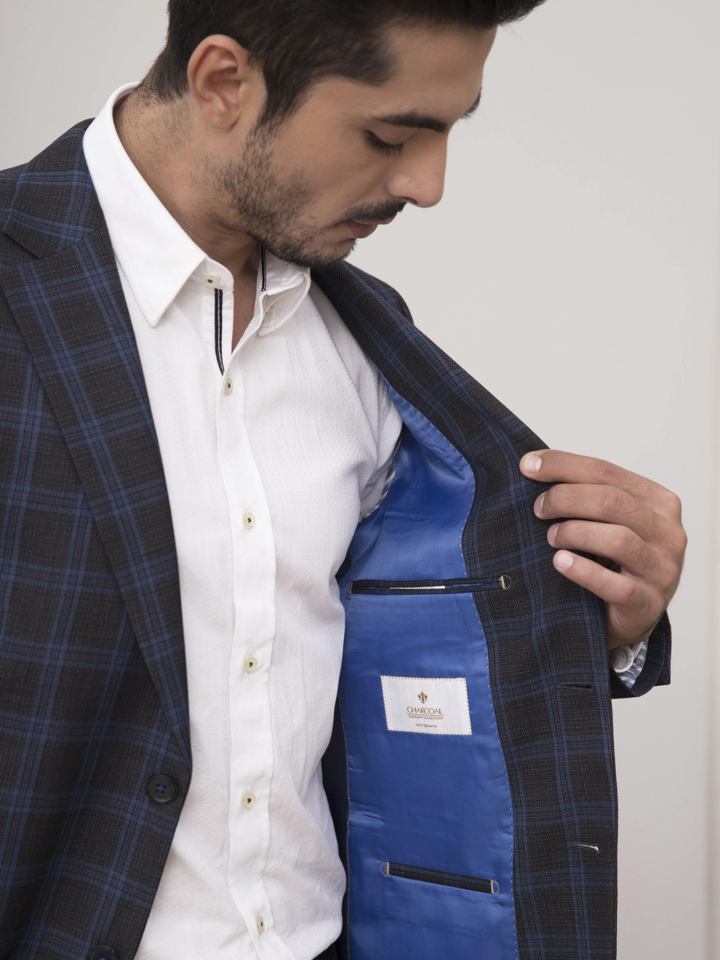 Slim-fit casual coat in dark blue plaid with blue-lined interior pocket