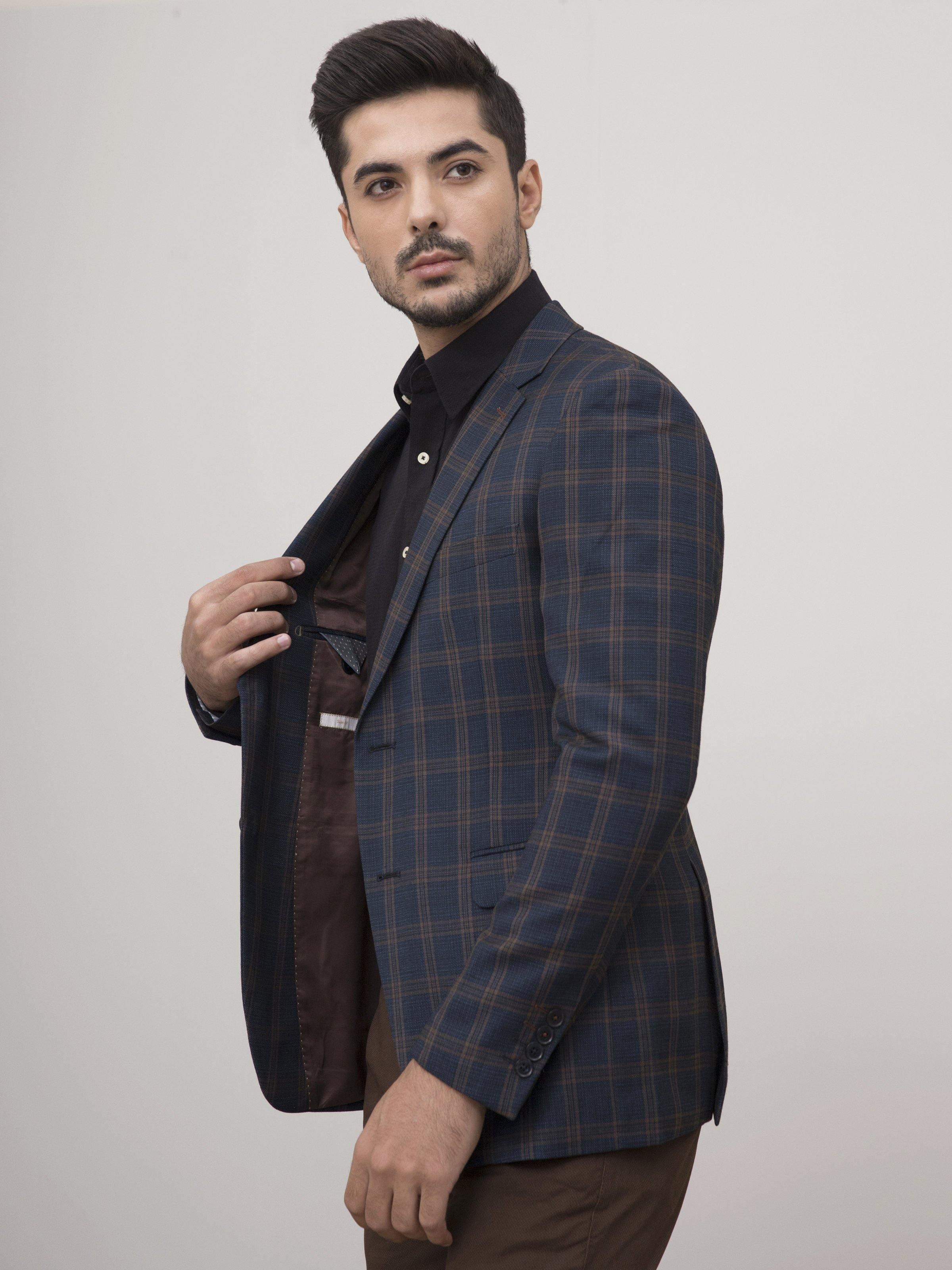 Slim-fit coat in navy-brown plaid, side view with dark inner lining and open front
