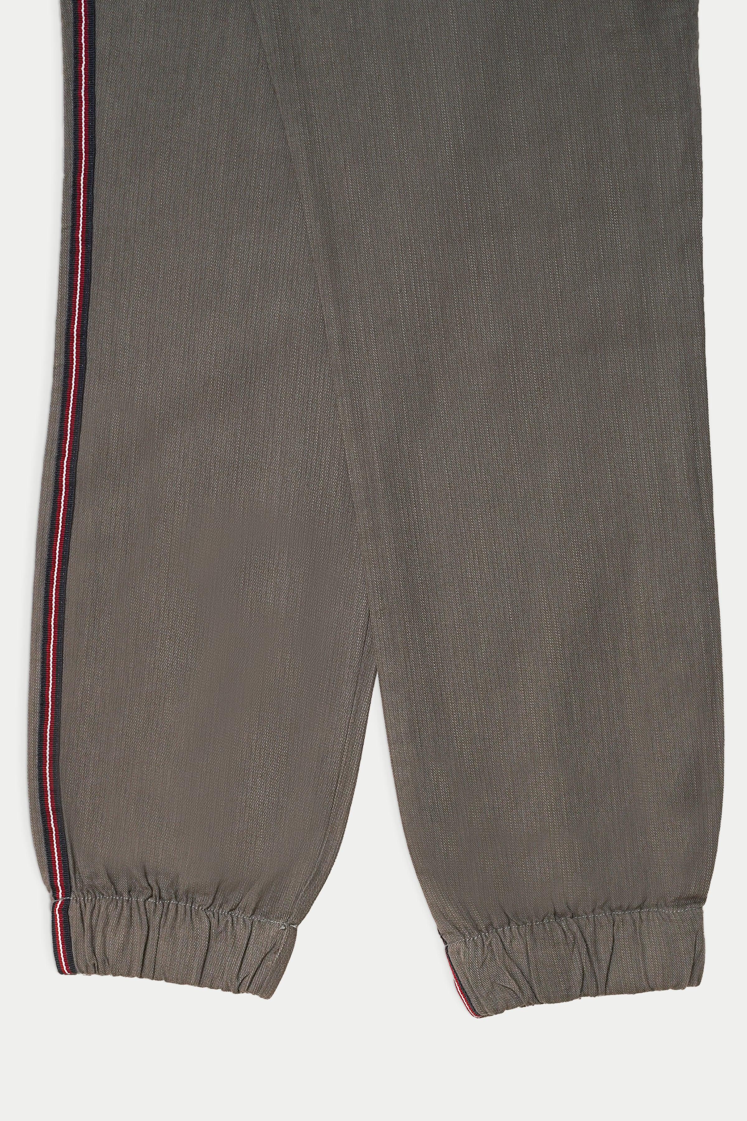 Grey jogger trousers with side stripe and ribbed ankle cuffs, tapered fit