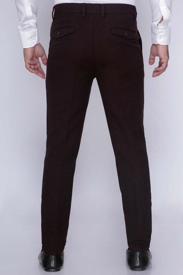 Dark brown casual pants with button closure, slant front pockets, slim Italian fit