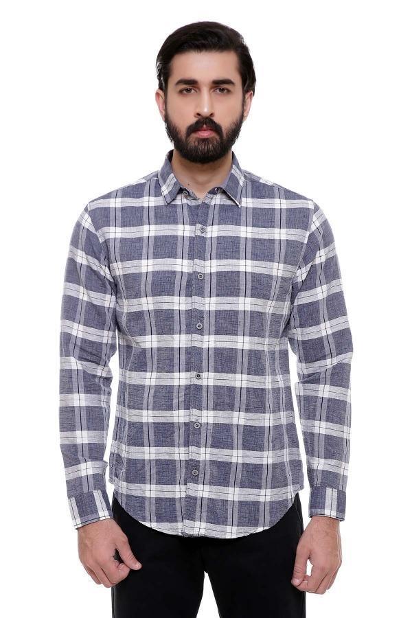 Slim-fit casual grey plaid shirt with long sleeves and button front
