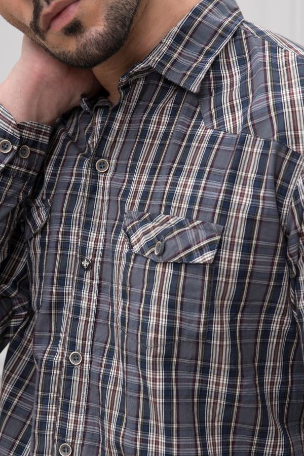 Grey check long-sleeve casual shirt with button front and chest pockets